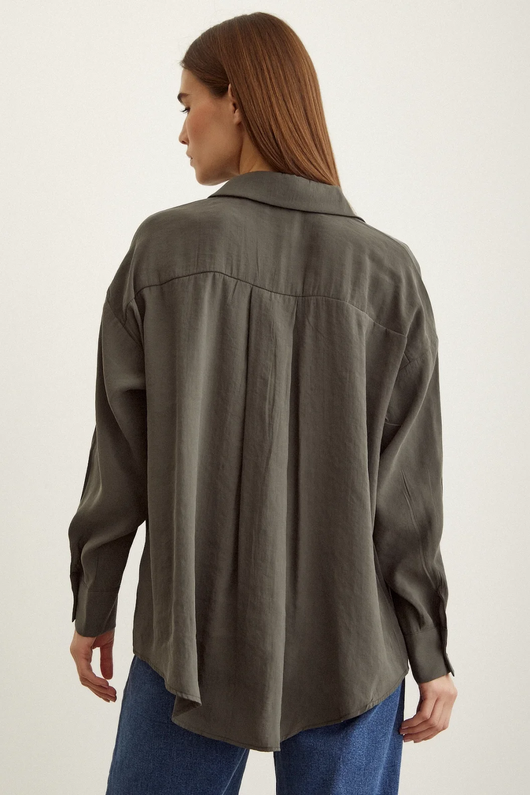 Basic Modal قميص بلون خاكي