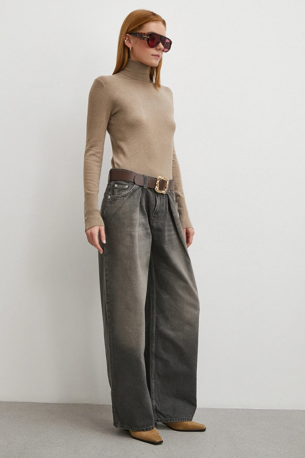 Yüksek Bel Pileli Geniş Paça Jean Füme