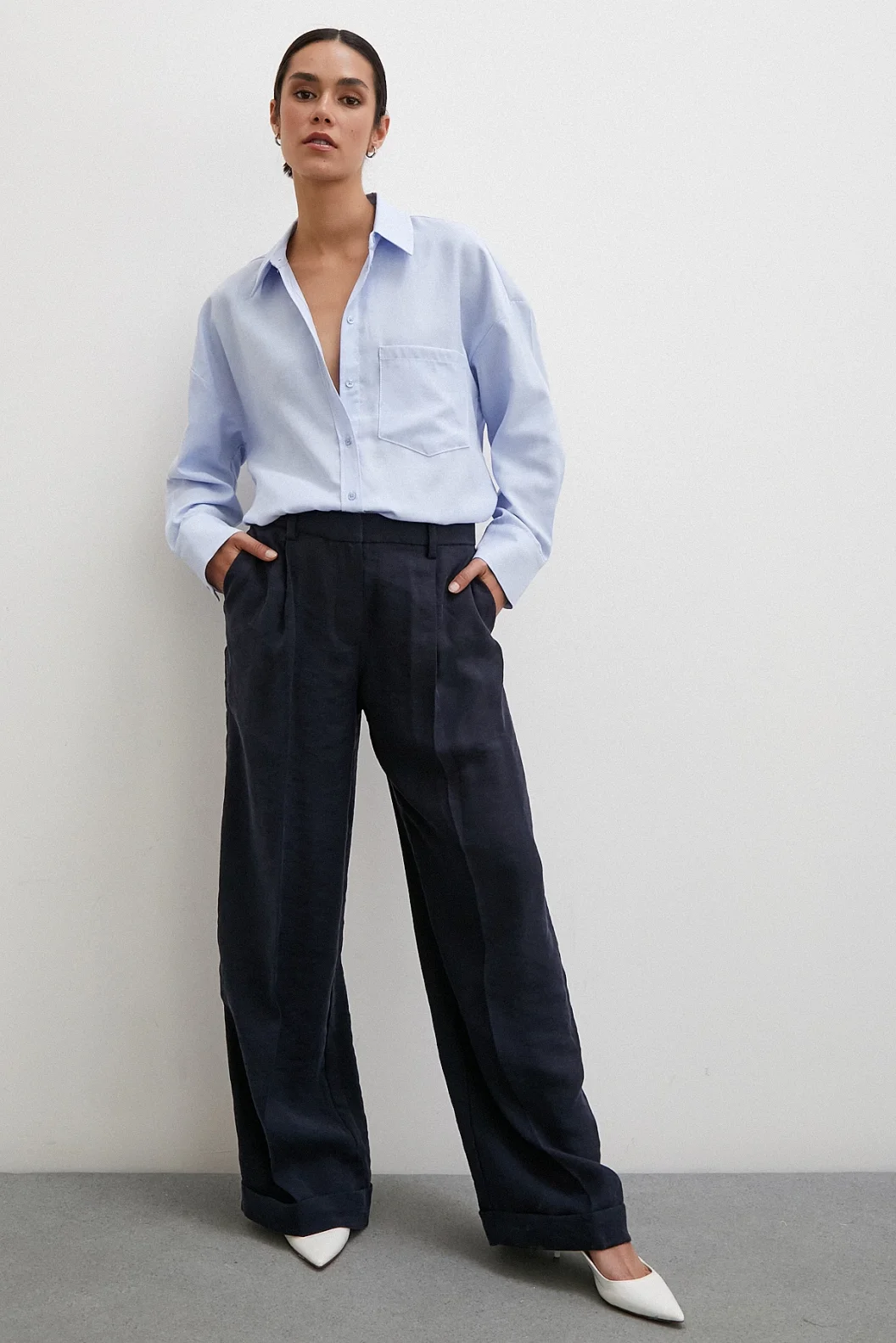 Gestreifte klassische Bluse in Eisblau