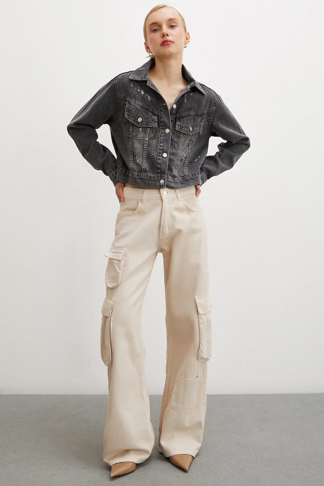 Embroidered Denim Jacket Anti-Rash