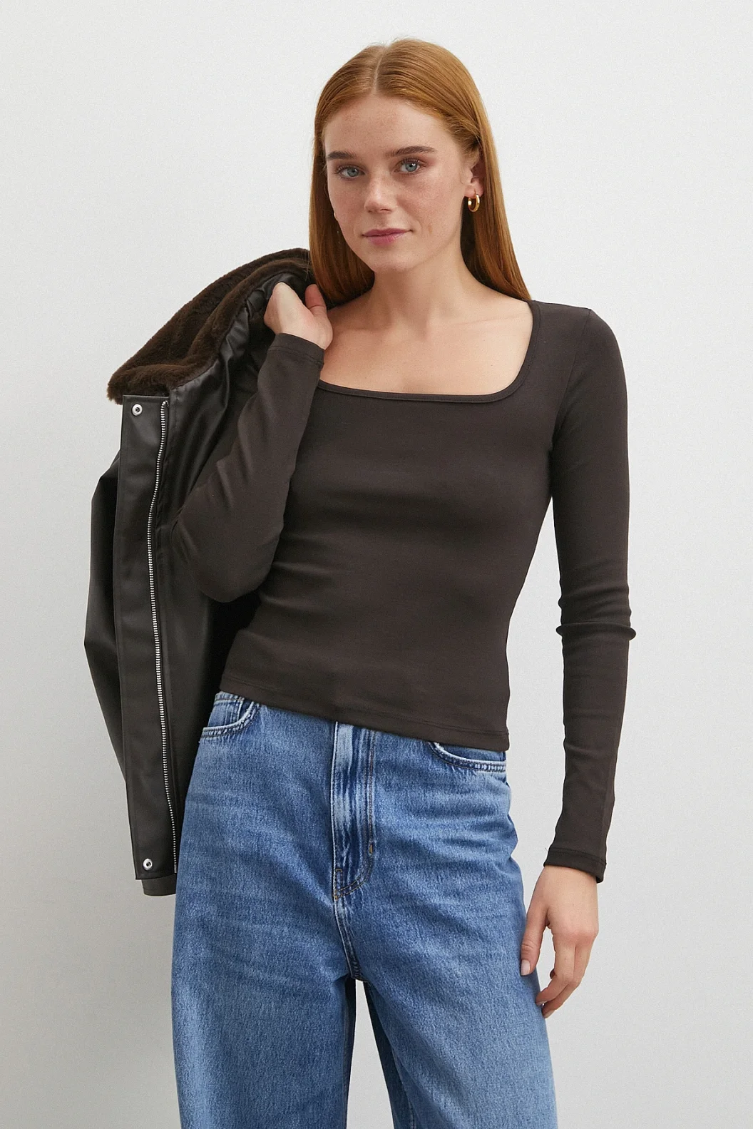 Uzun Kol Kare Yaka Bluz Kahve