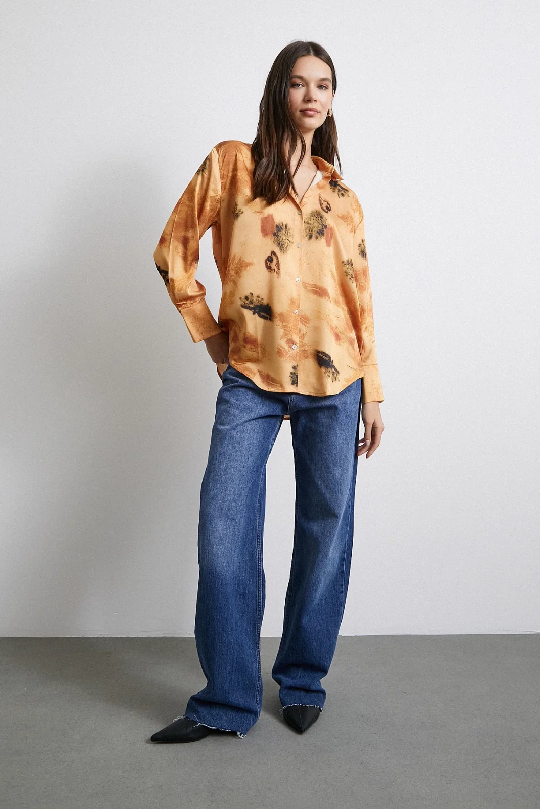 V Neck Patterned Shirt Salmon