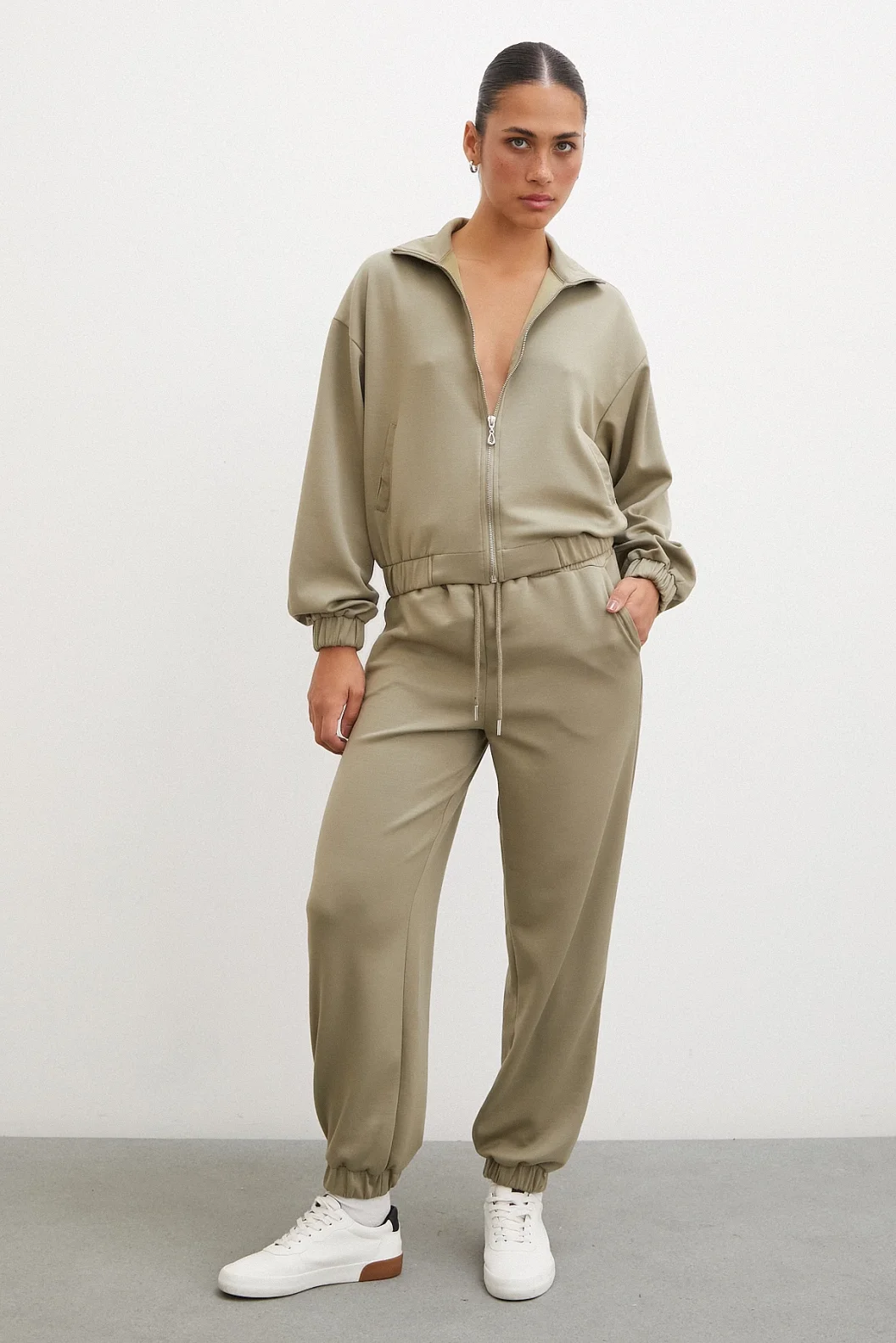 Elastic Pocket Sweatpants Çağla