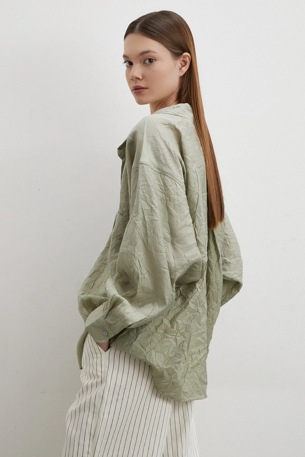 Oversize Crinkled Shirt Khaki