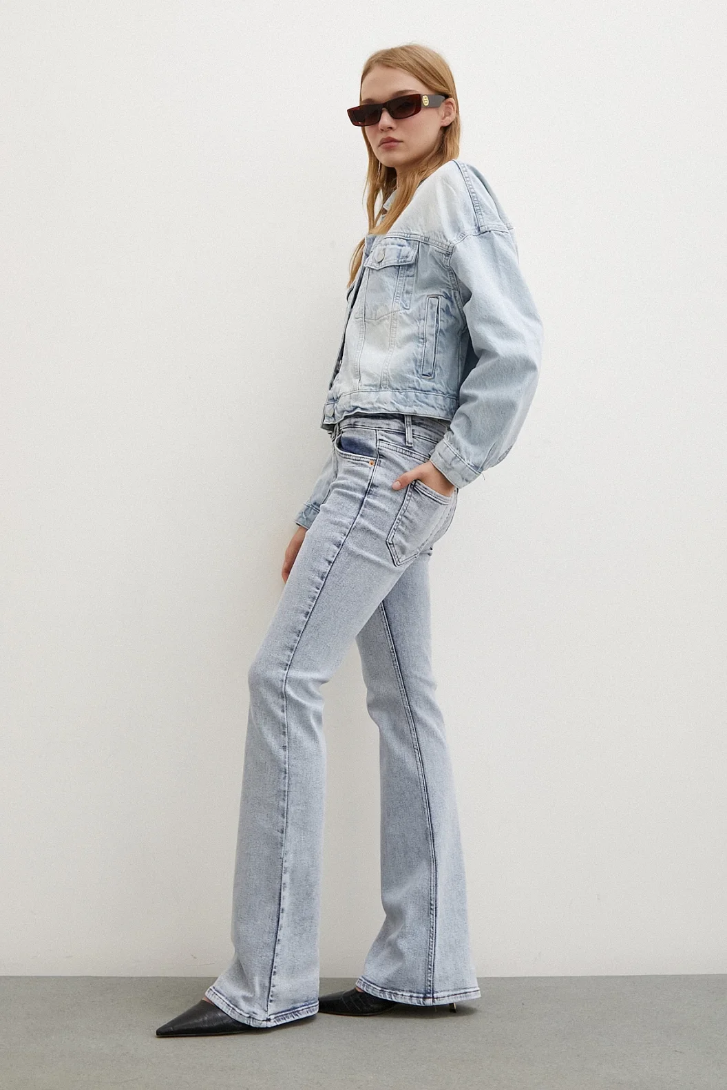 High Waist Wide Leg Jeans Ice Blue