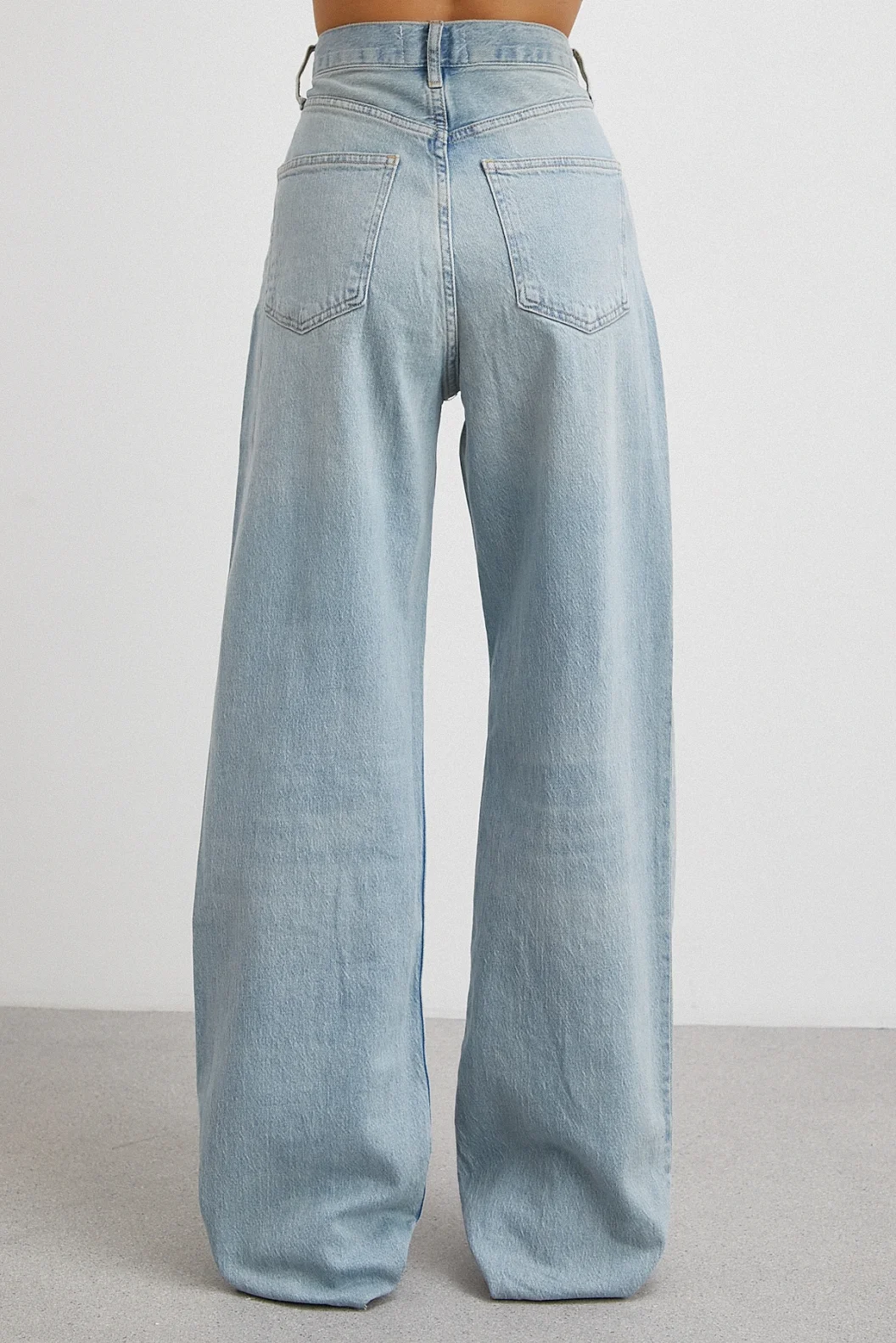 Yüksek Bel Kesik Paça Straight Jean Buz Mavisi