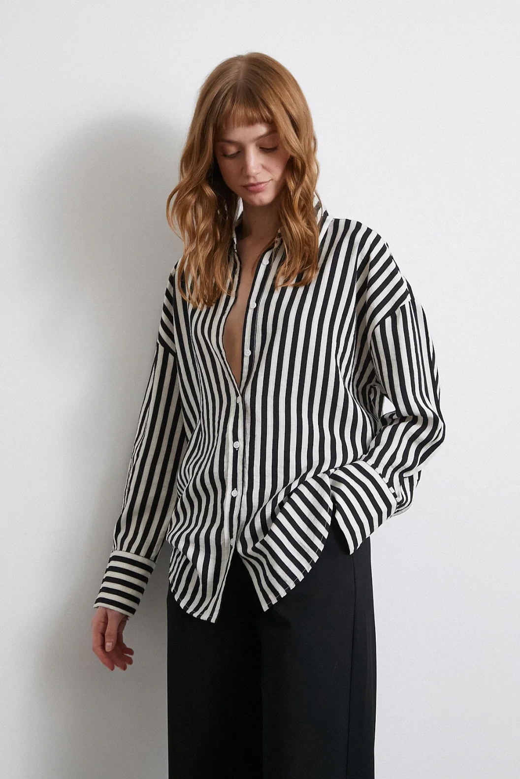 Gestreiftes T-Shirt Schwarz