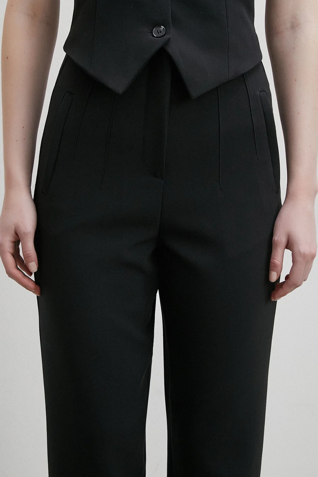 Front Brushed Skinny Fabric Pants Black