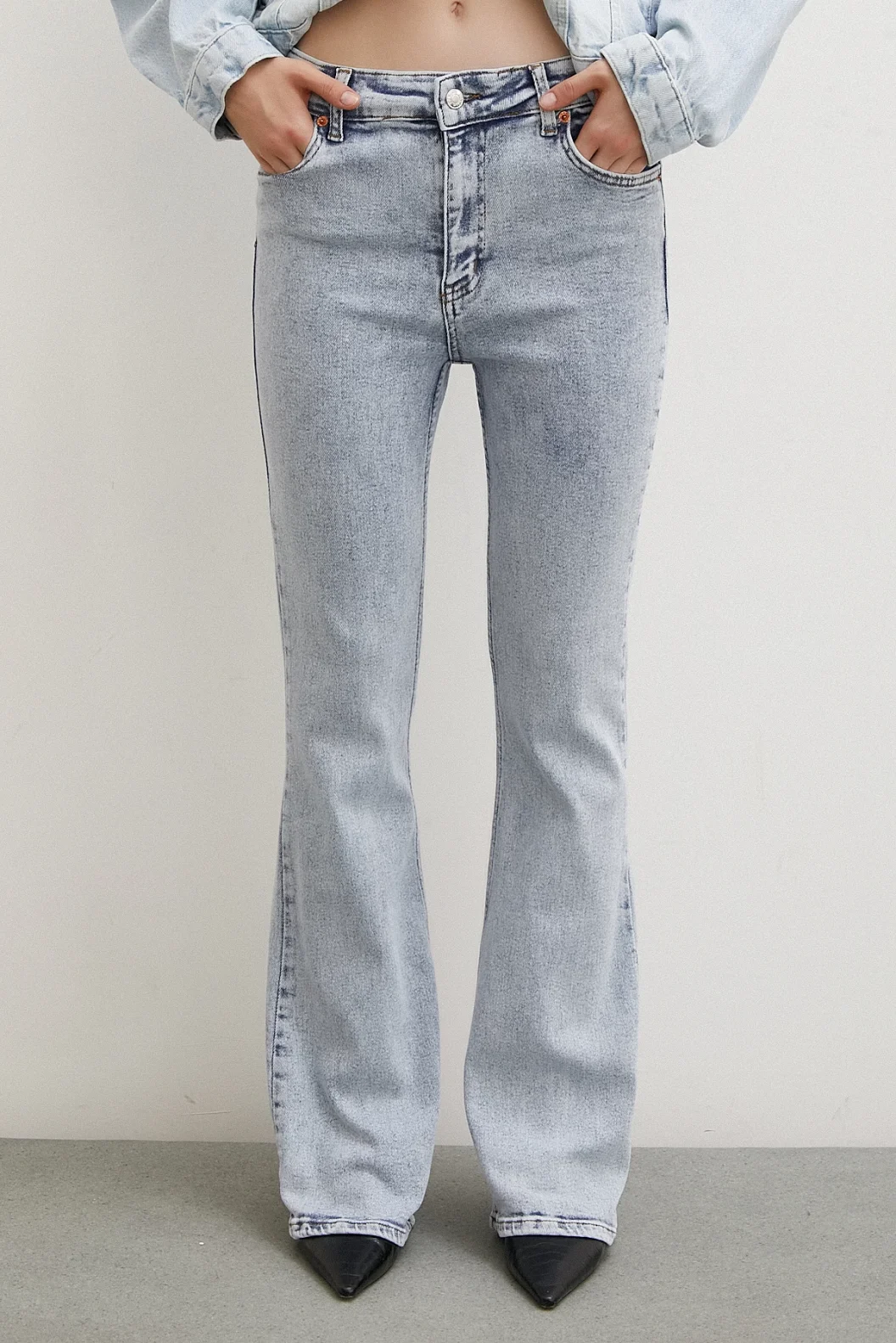 High Waist Wide Leg Jeans Ice Blue