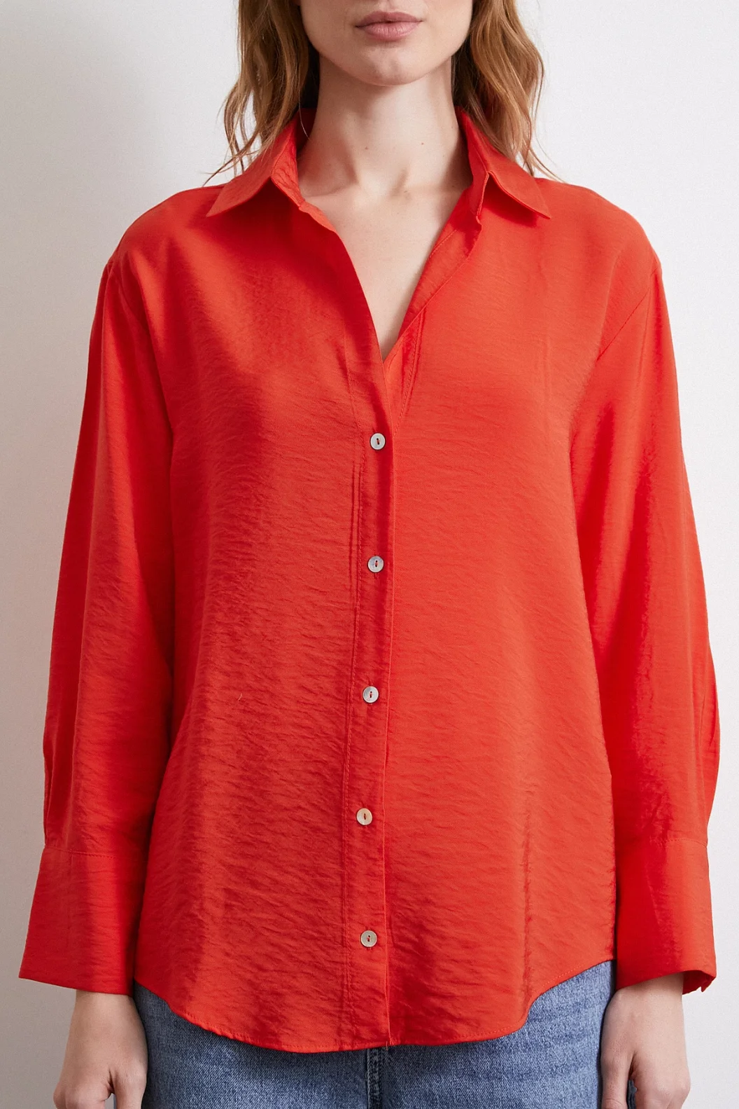 قميص فيسكوز بسيط أحمر