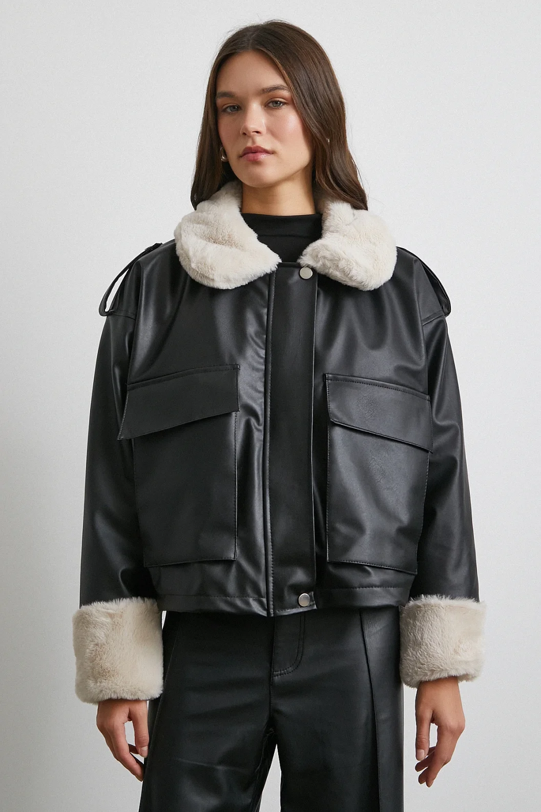 Körüklü Cep Deri Mont Siyah