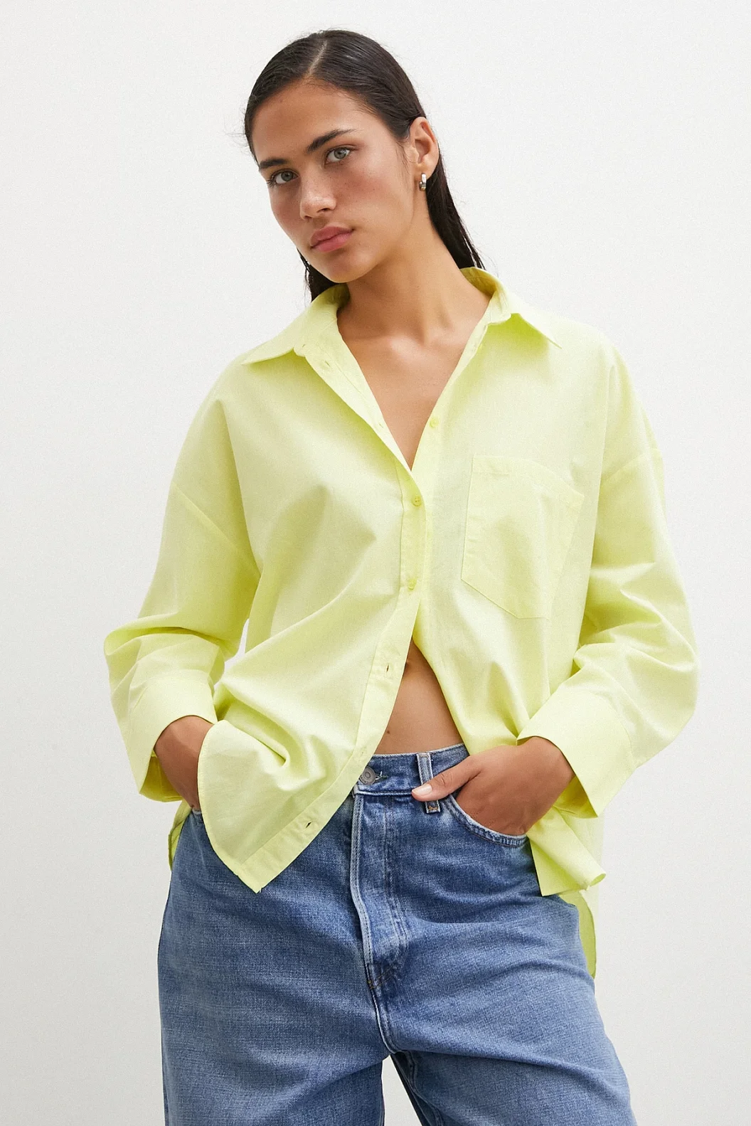 قميص بوبلين موصول بقِصَّة عادية أصفر