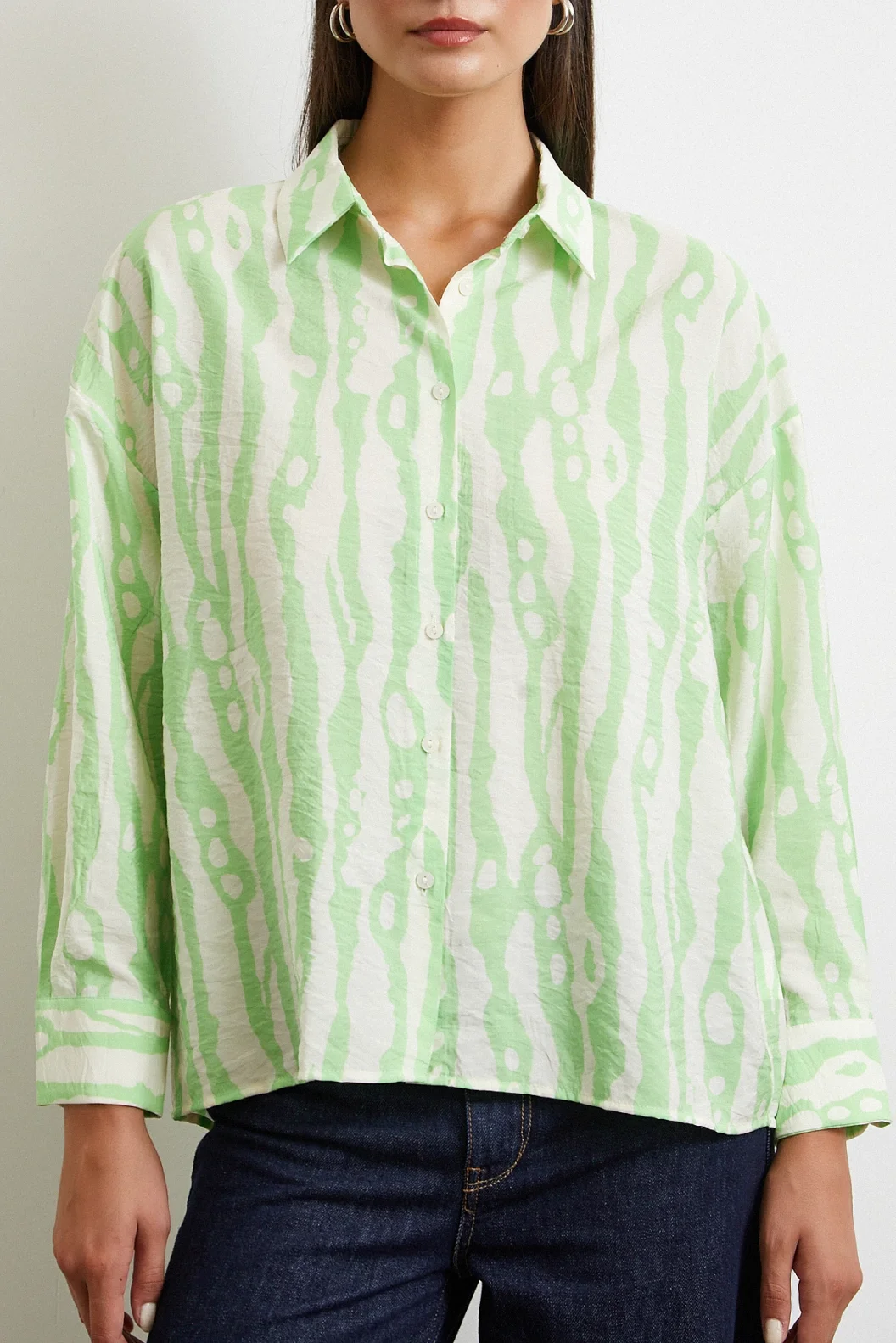 قميص نمط الحمار والحصان الأخضر