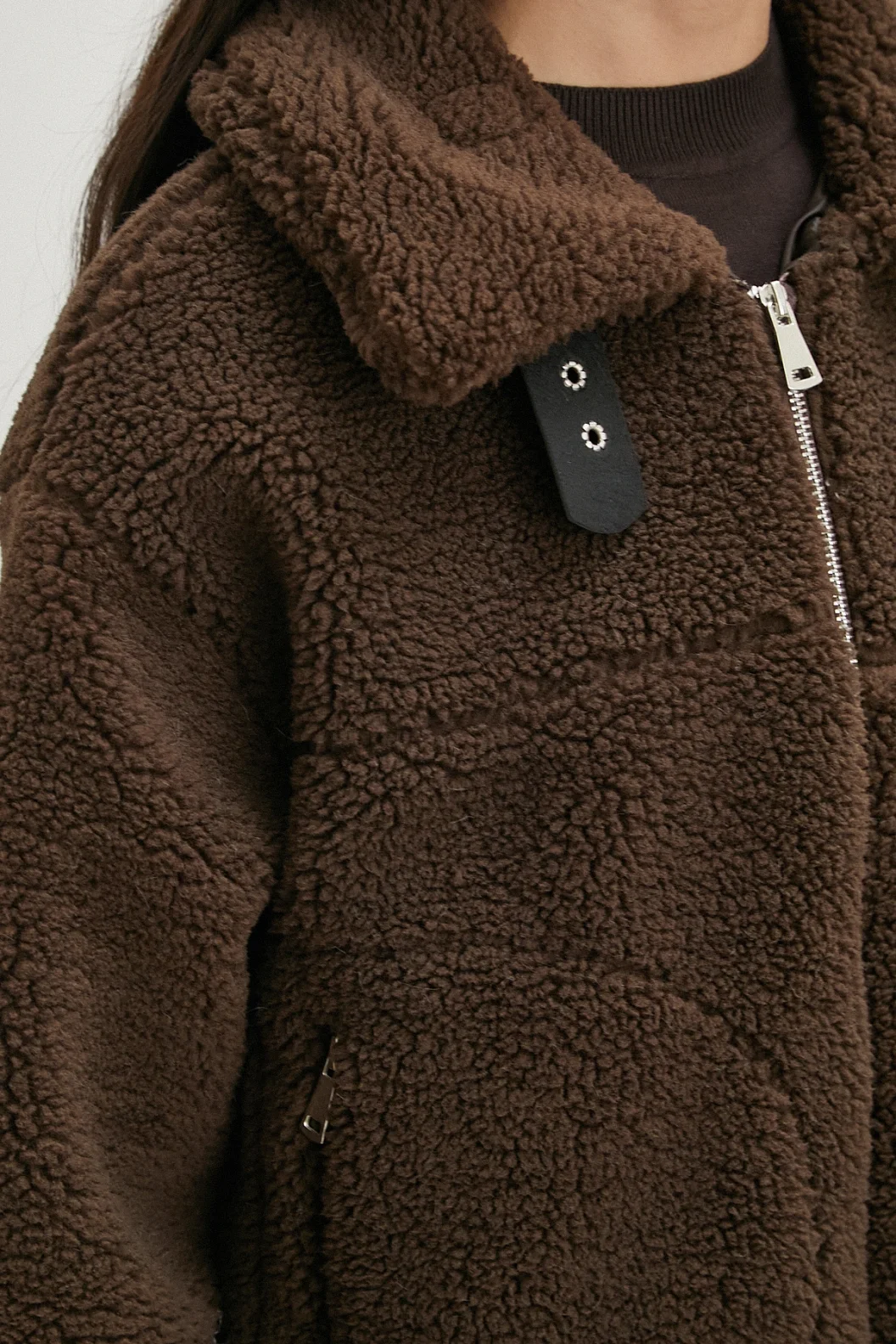 Yaka Detaylı Peluş Mont Kahve