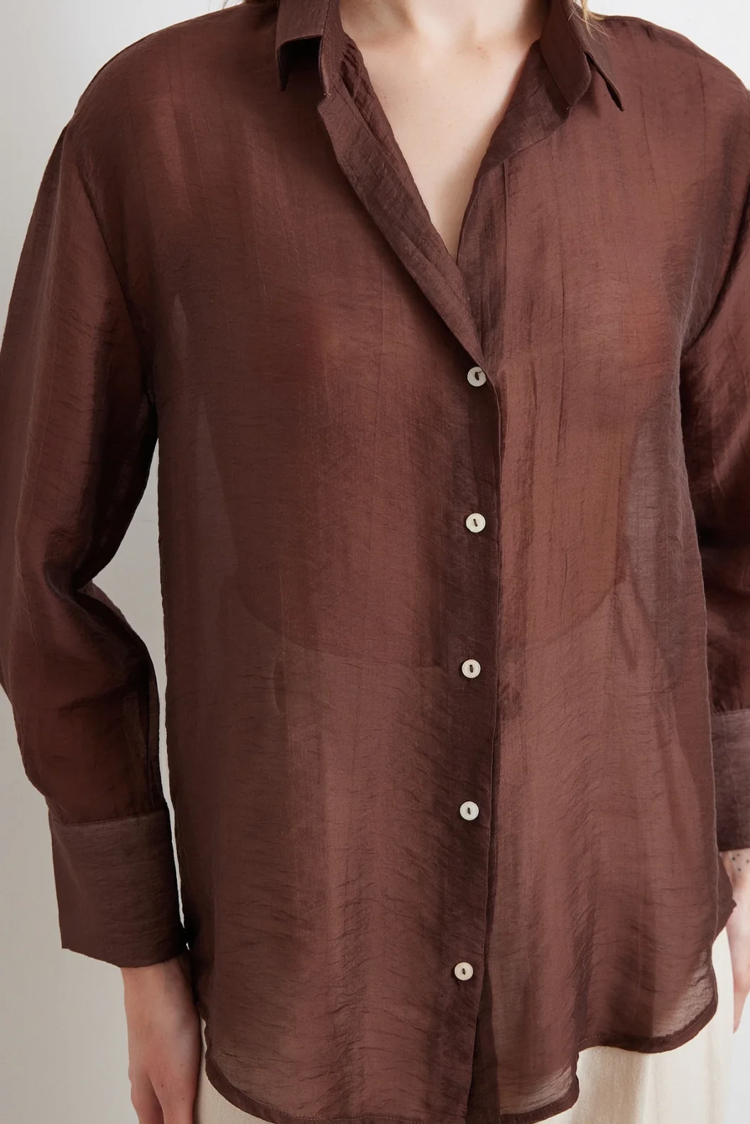 Feines Modalhemd in Braun