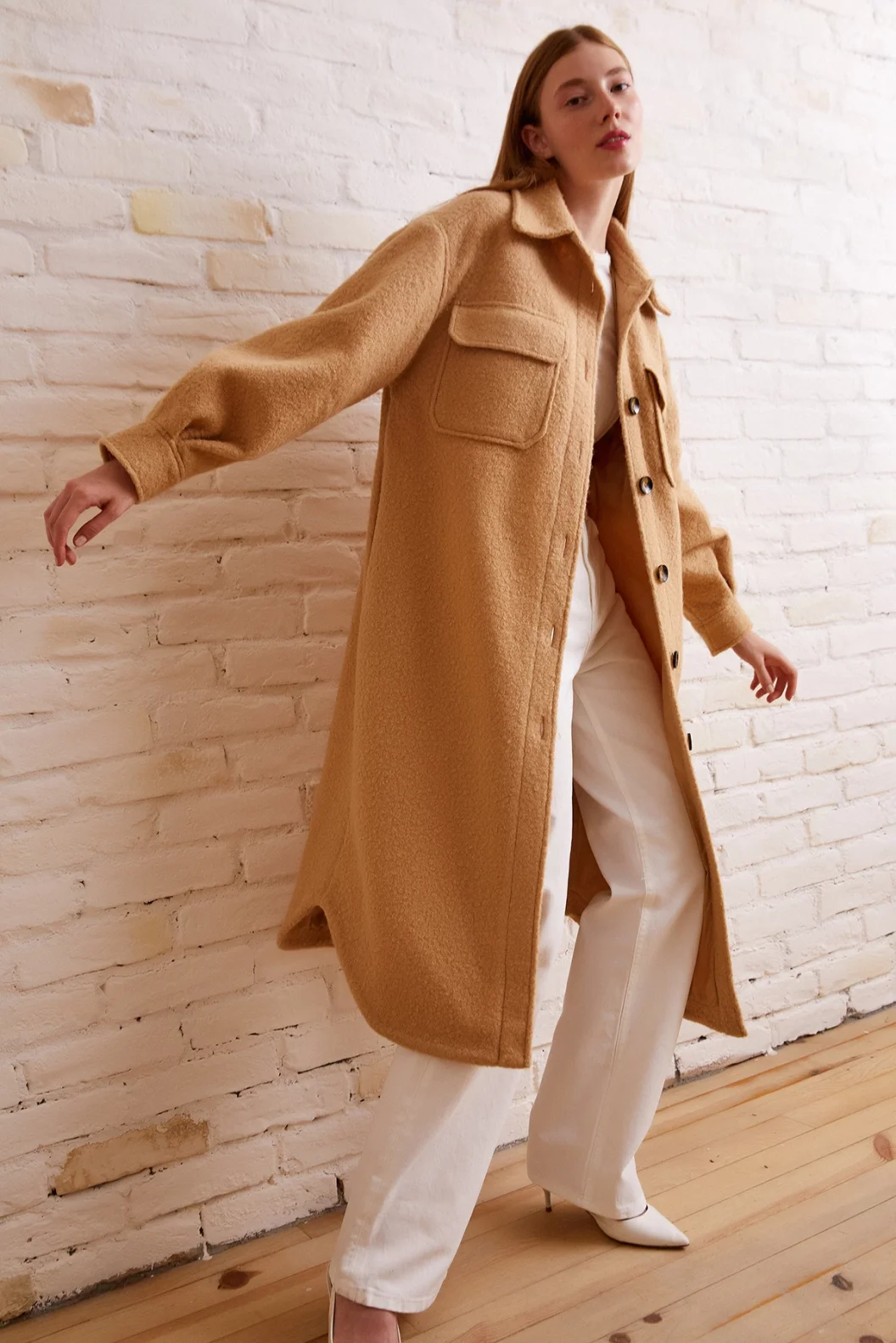 معطف بورموج كبير الحجم بيج