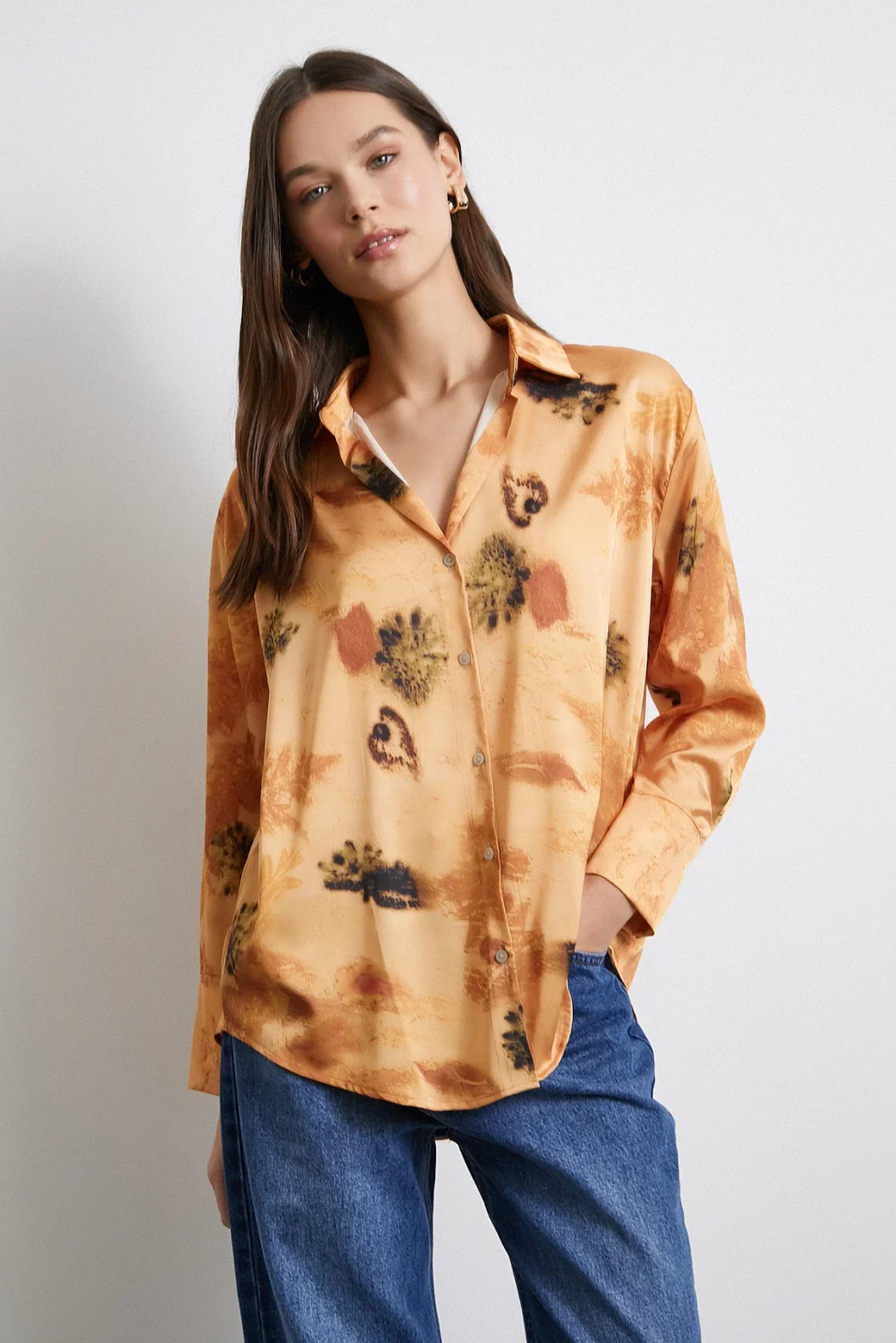 V Neck Patterned Shirt Salmon