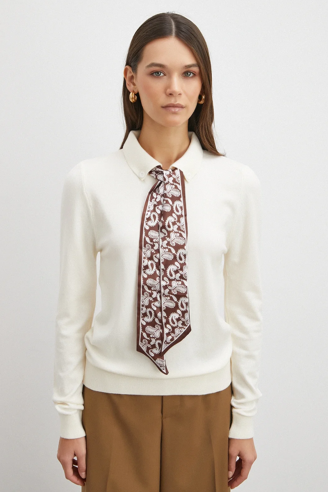 Fularlı Polo Yaka Kazak Ekru