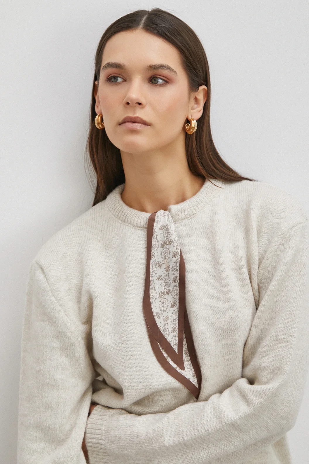 Fularlı Uzun Kollu Kazak Ekru