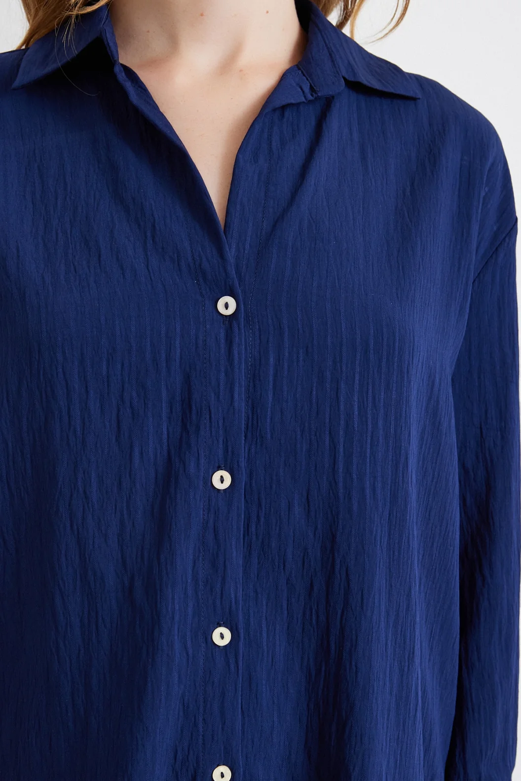 Parallel Striped Shirt Navy