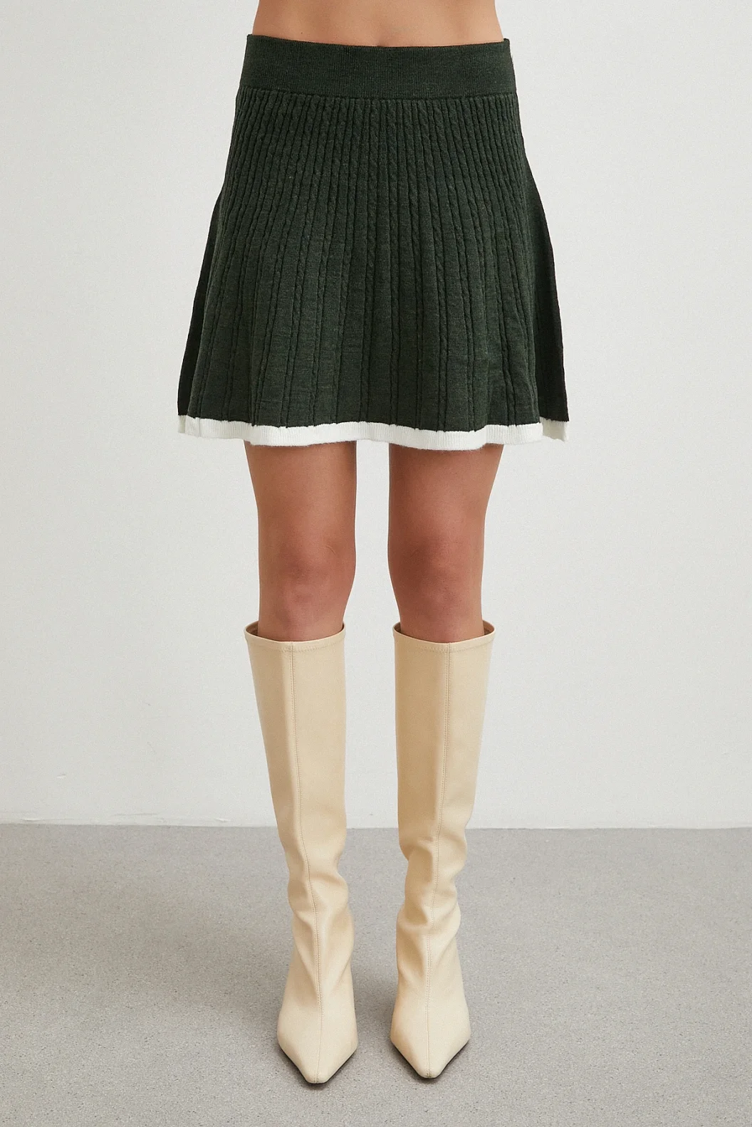 Polo Yaka Etekli Takım Haki