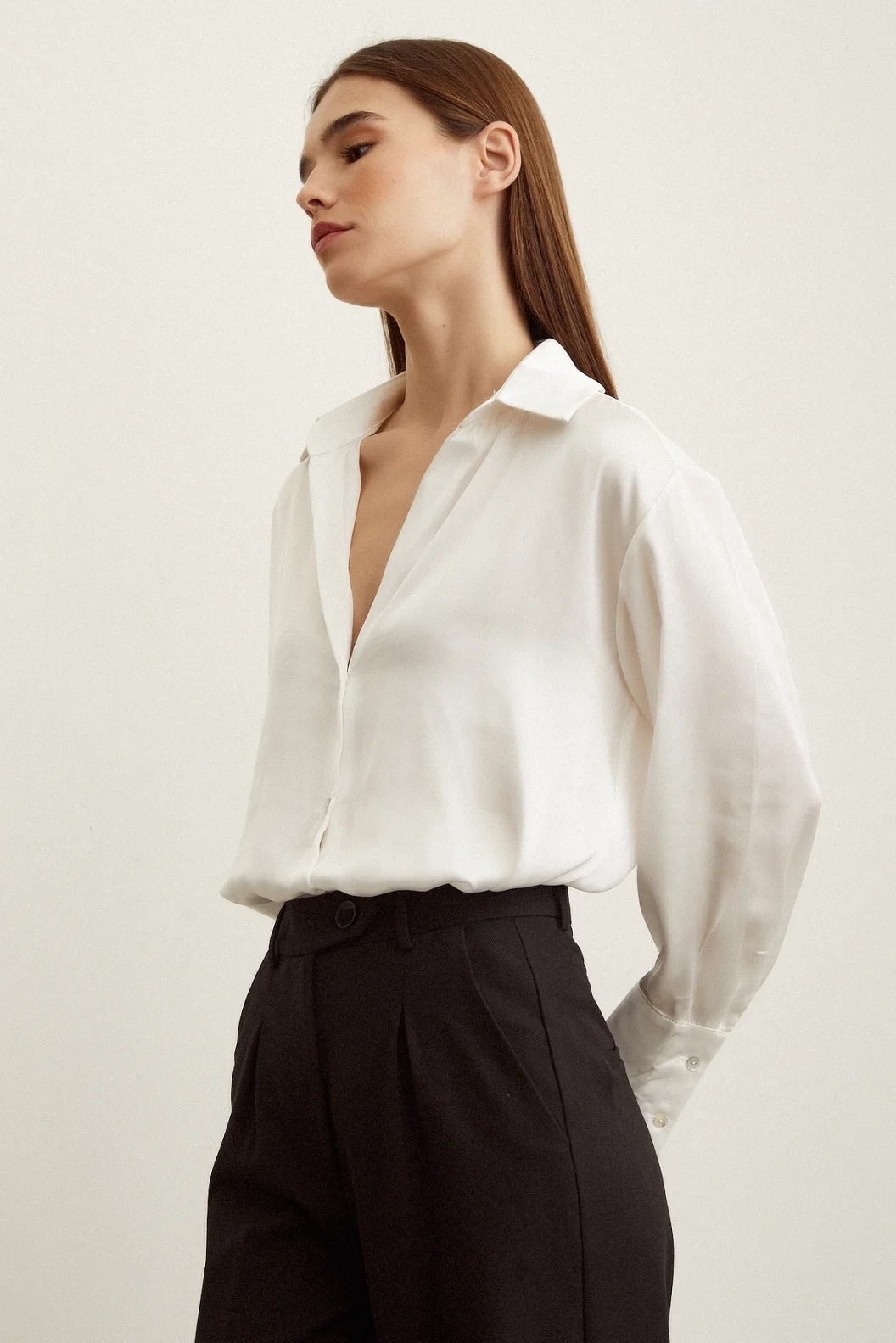 Basic Satin Bluse gebrochenes Weiß