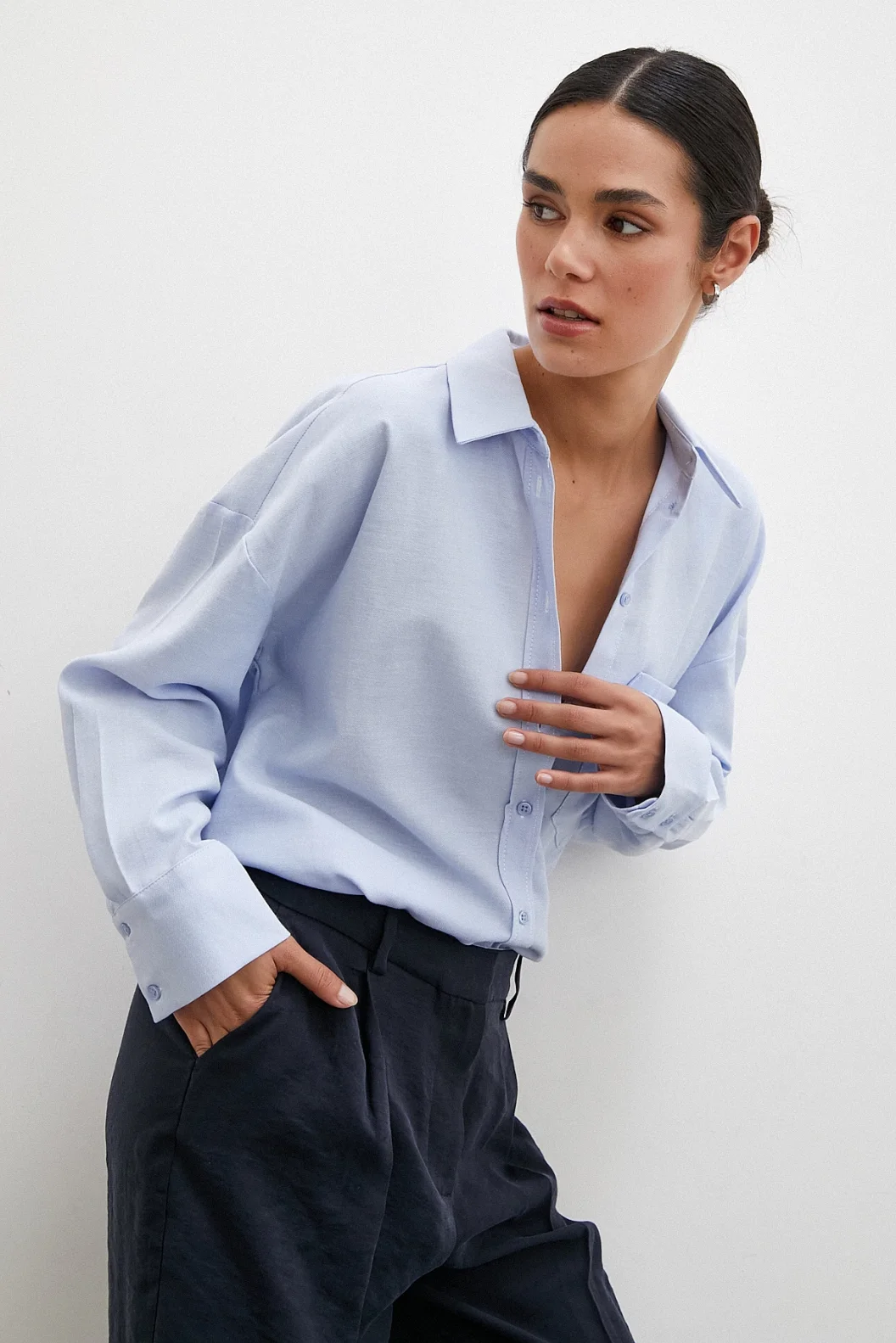 Gestreifte klassische Bluse in Eisblau