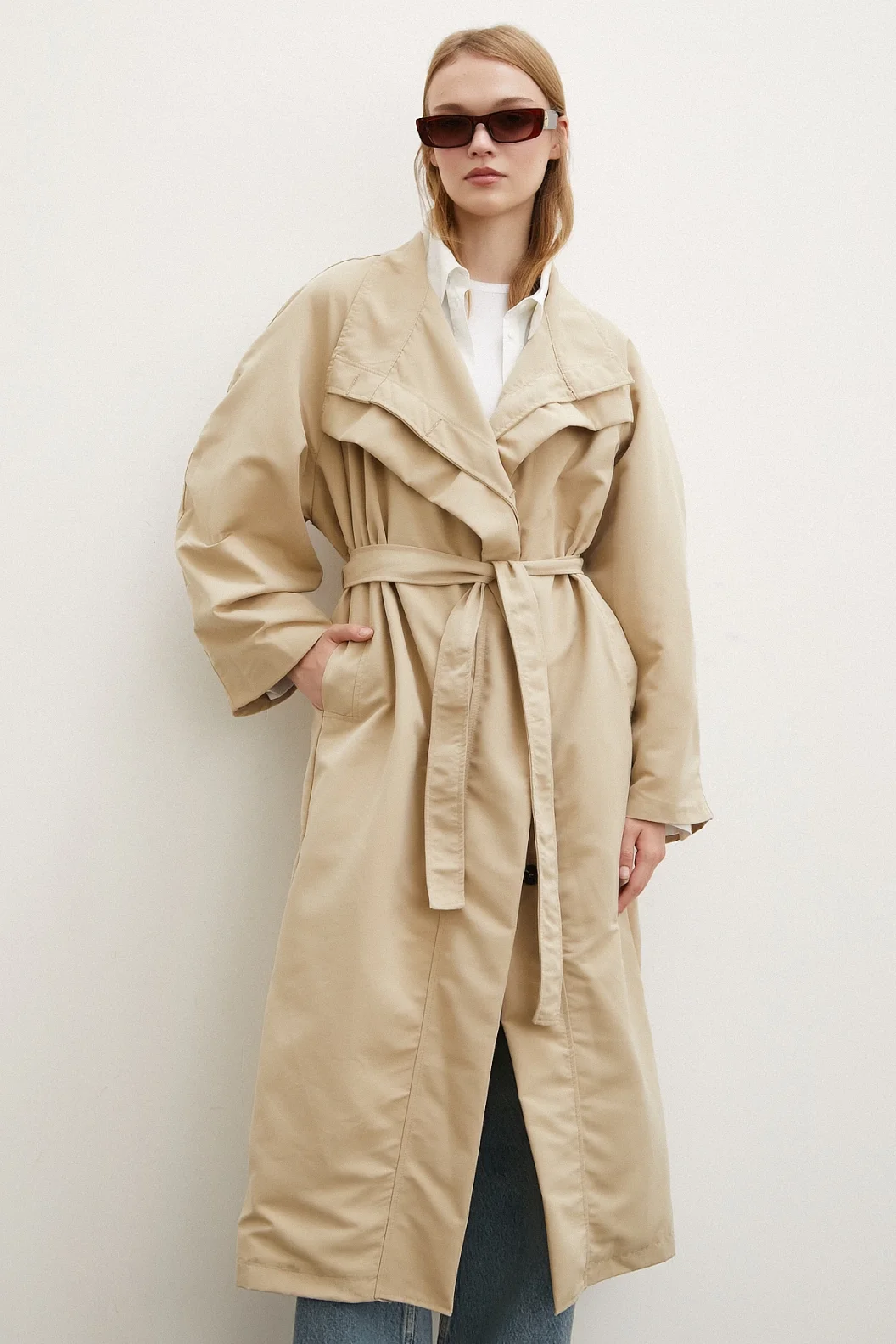 Trenchcoat mit Taschen Beige
