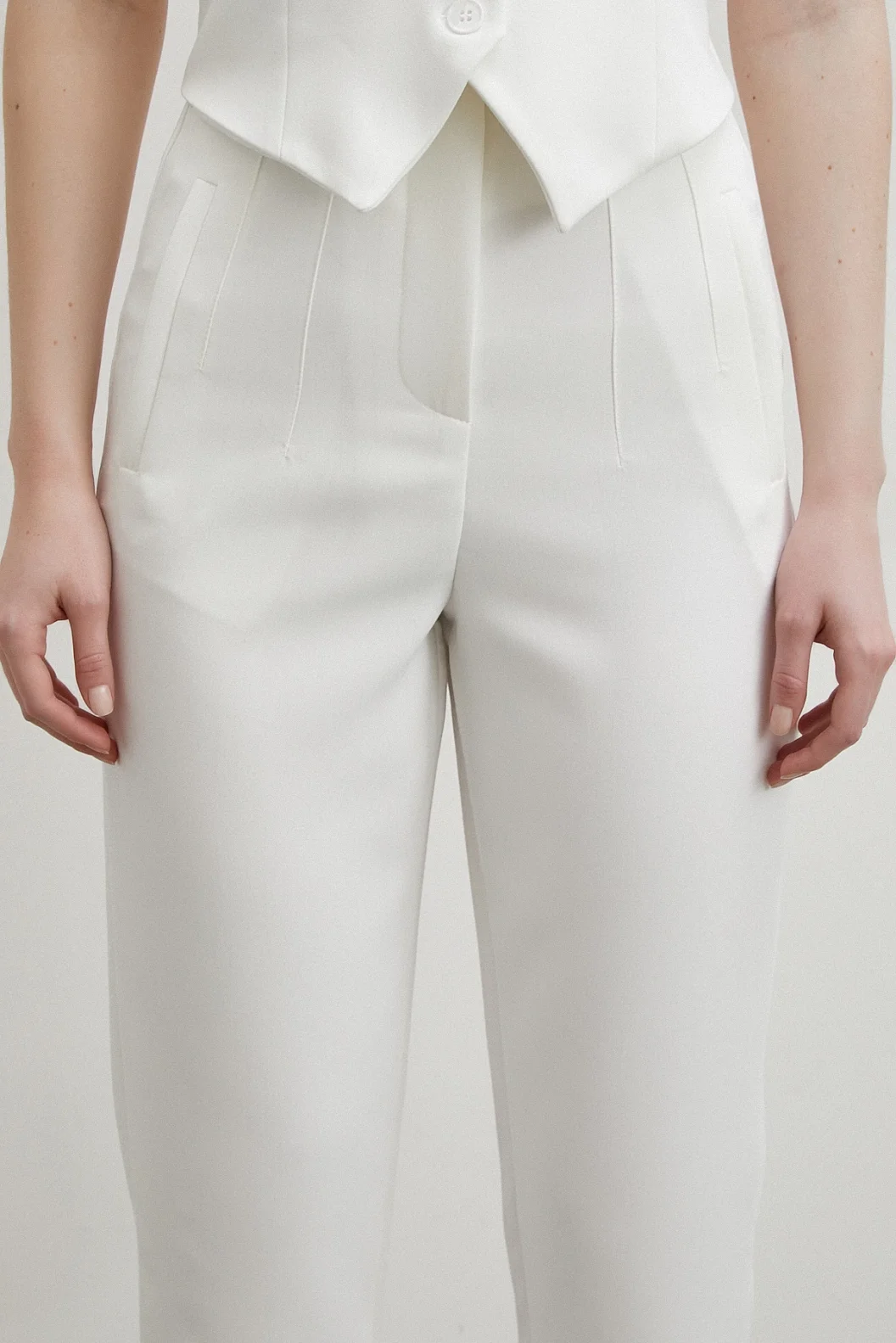 Front Brush Skinny Fabric Pants Ecru