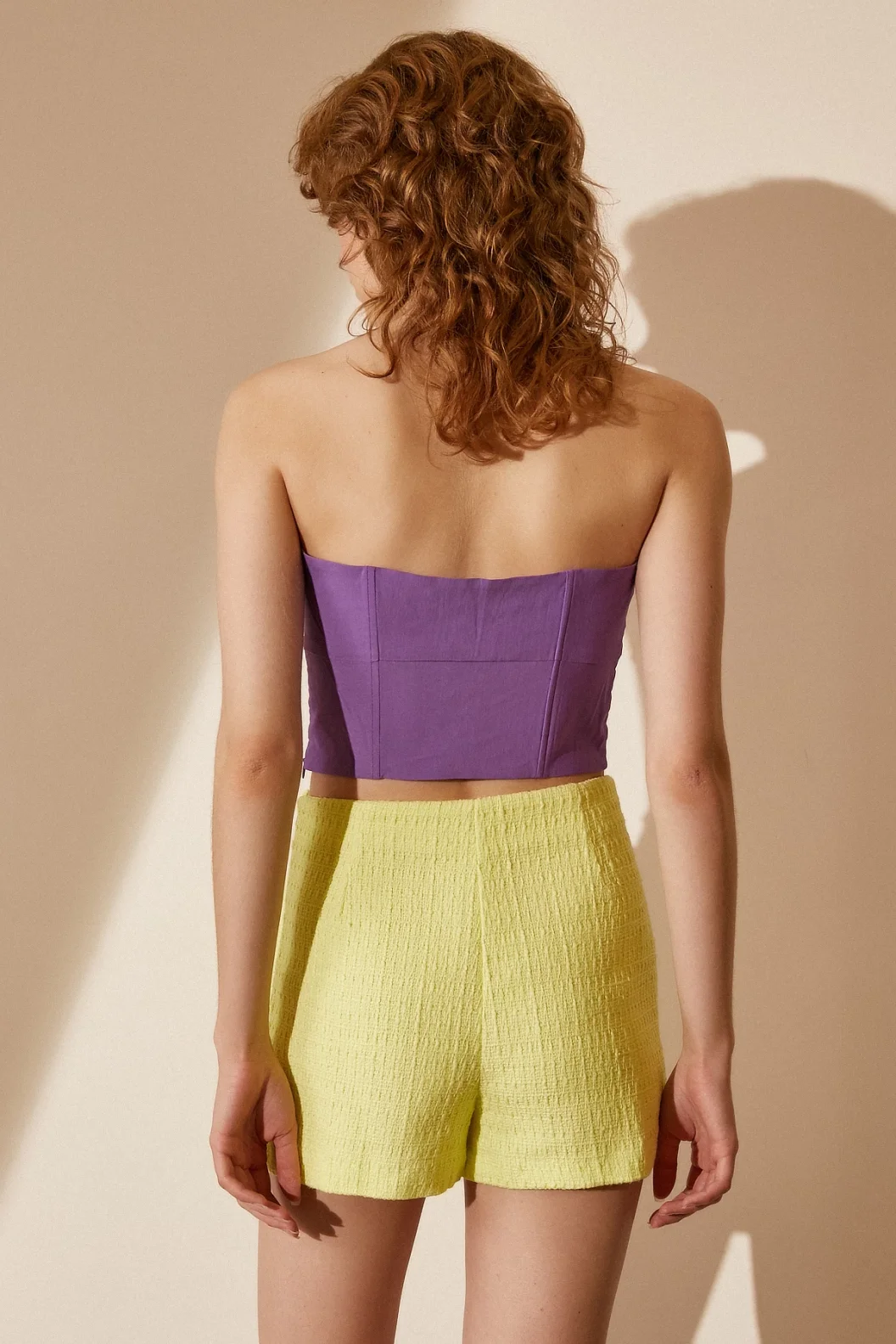 قلب الياقة بوستير بلون أرجواني