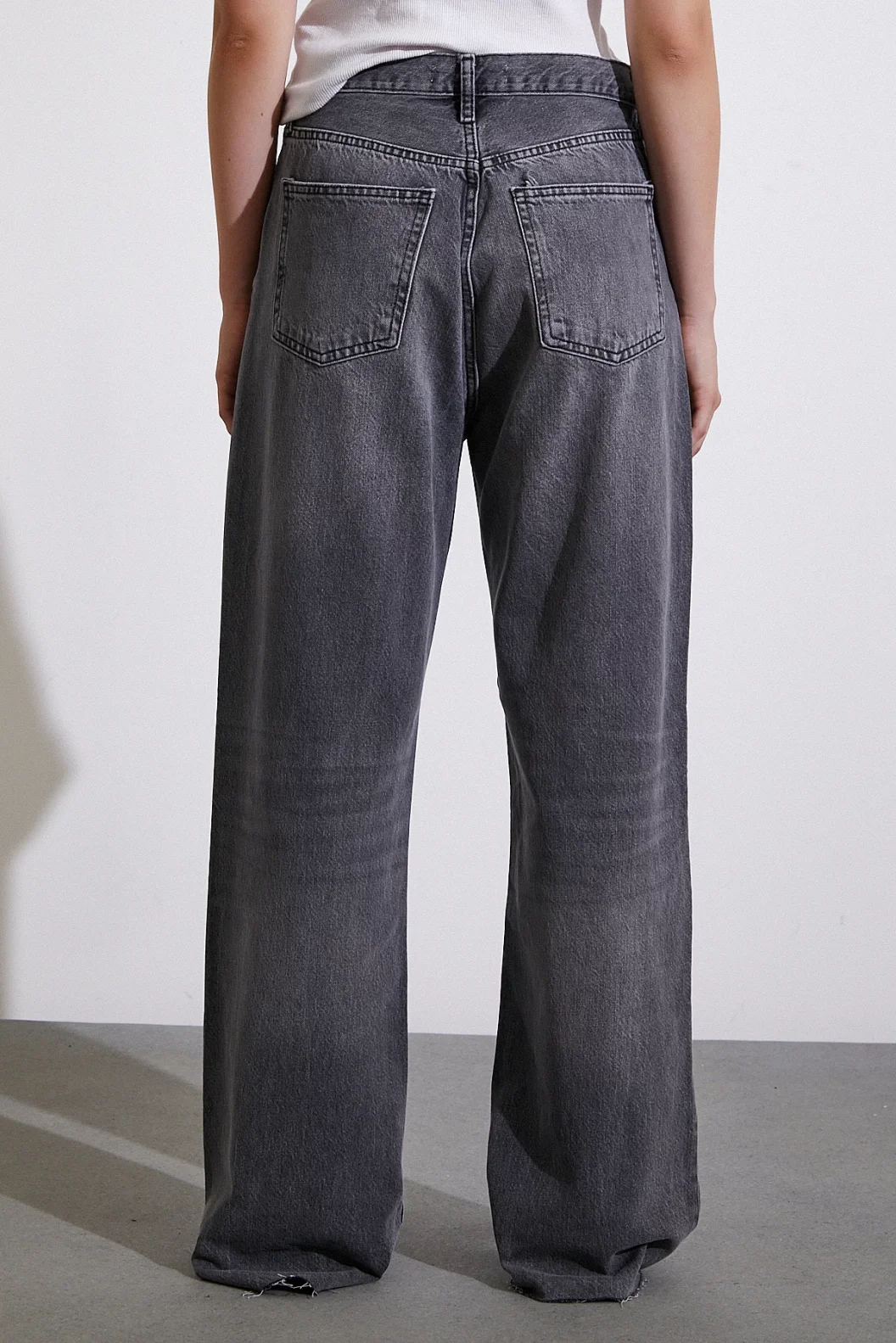 Yüksek Bel Kesik Paça Wide Leg Jean Antirasit