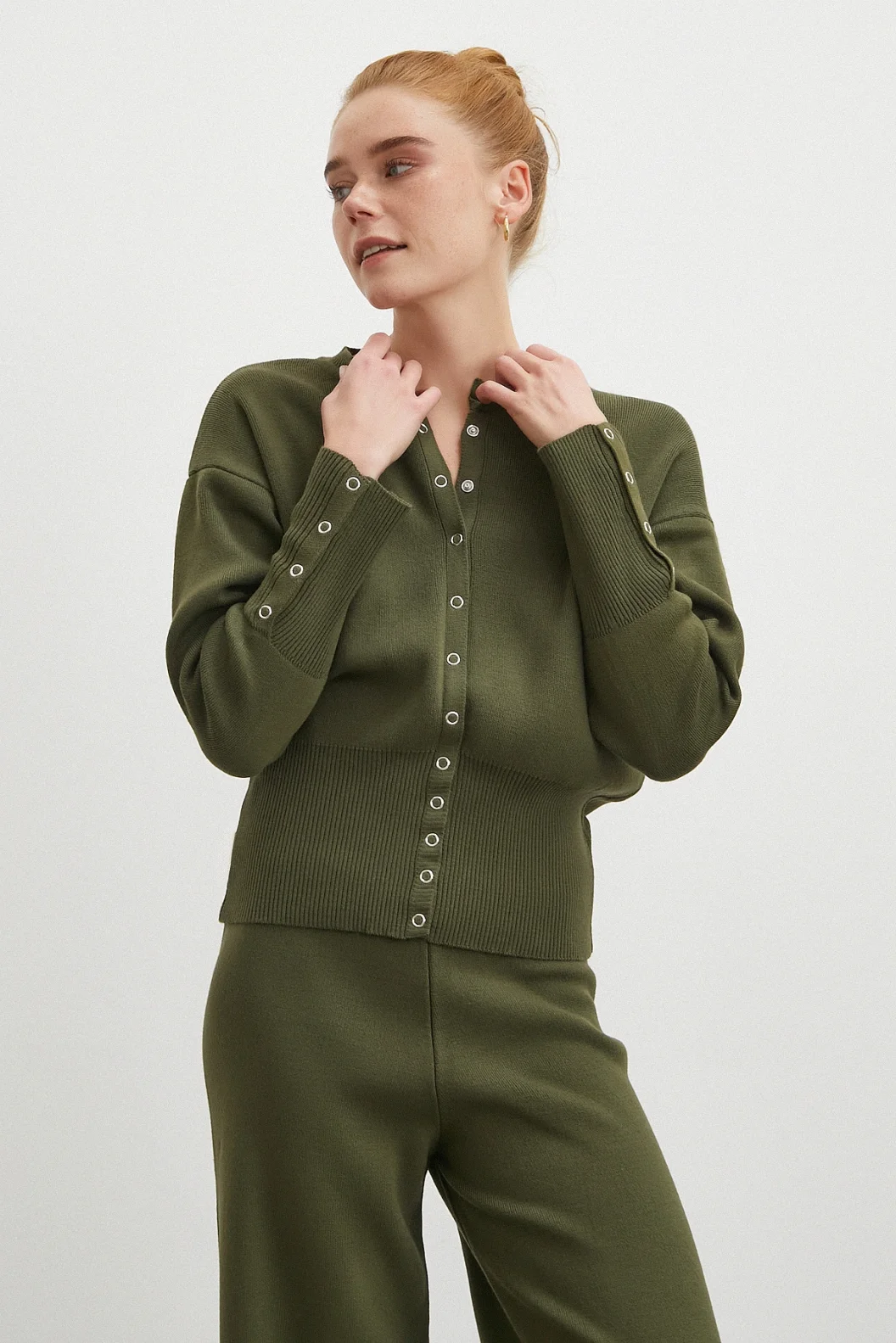 Çıtçıtlı Pantolonlu Triko Takım Haki