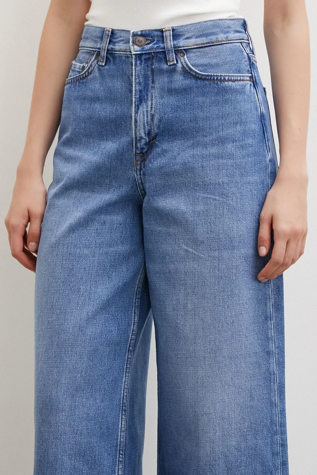 Yüksel Bel Geniş Paça Salaş Jean Mavi