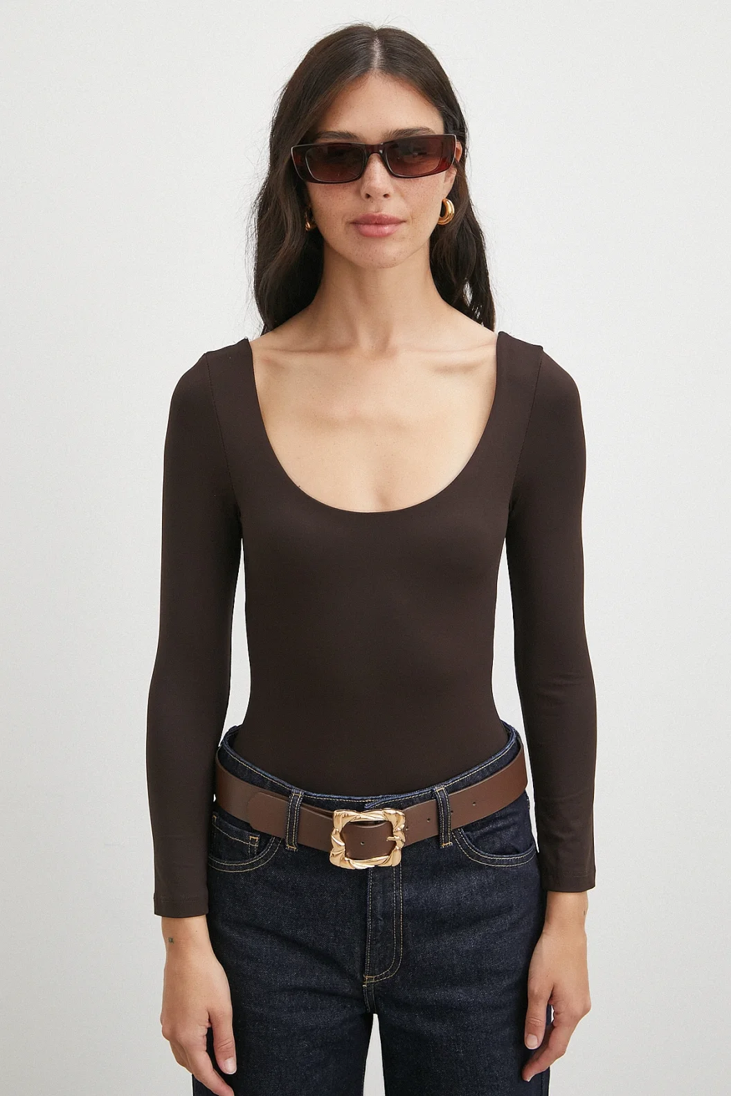 U Yaka Uzun Kollu Çıtçıtlı Bodysuit Kahve