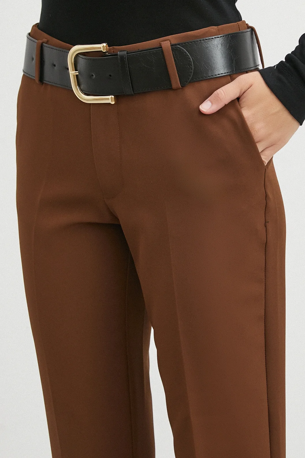 Kemerli Havuç Paça Pantolon Kahve