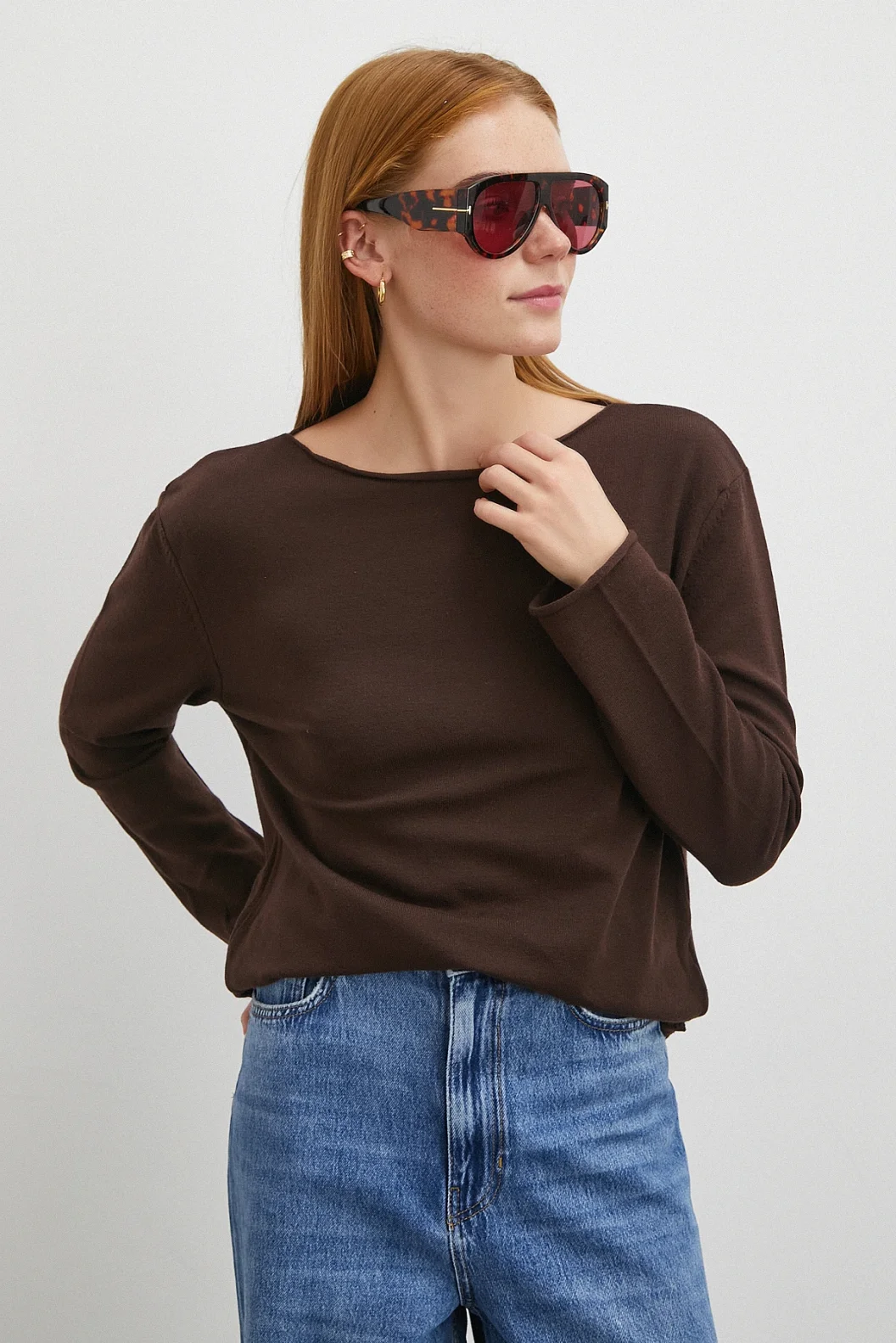 Kayık Yaka Uzun Kol Kazak Kahve