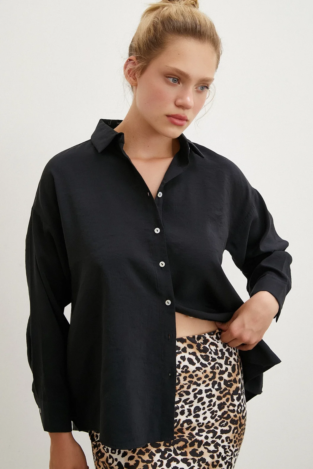 Basic Modal Hemd Schwarz