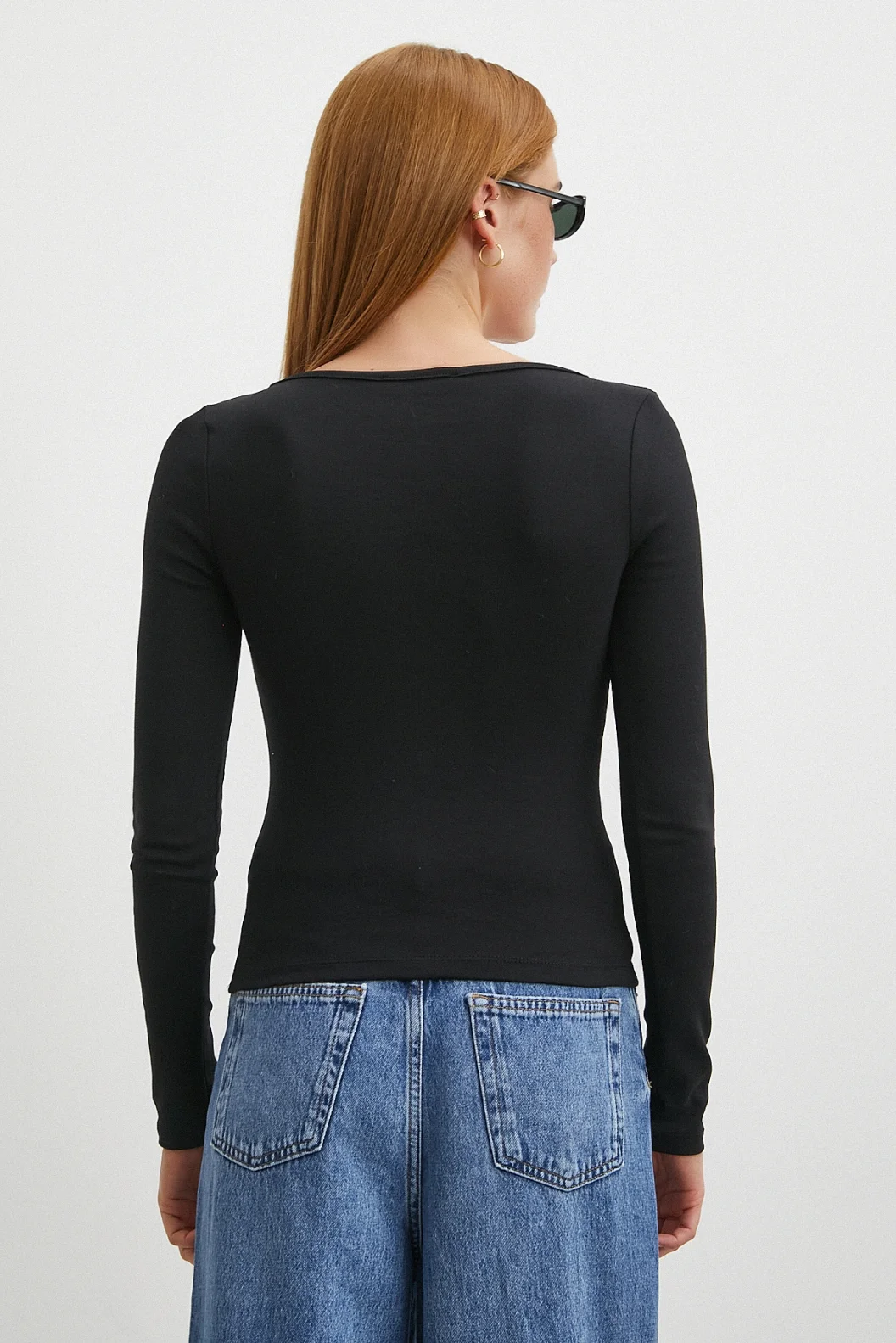 Uzun Kol Kare Yaka Bluz Siyah