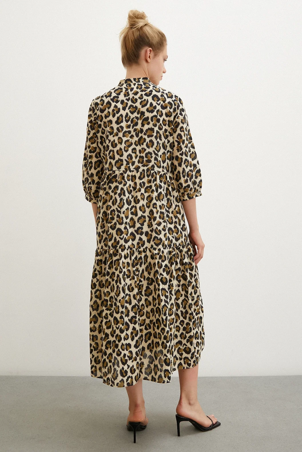 High Collar Patterned Maxi Dress Black