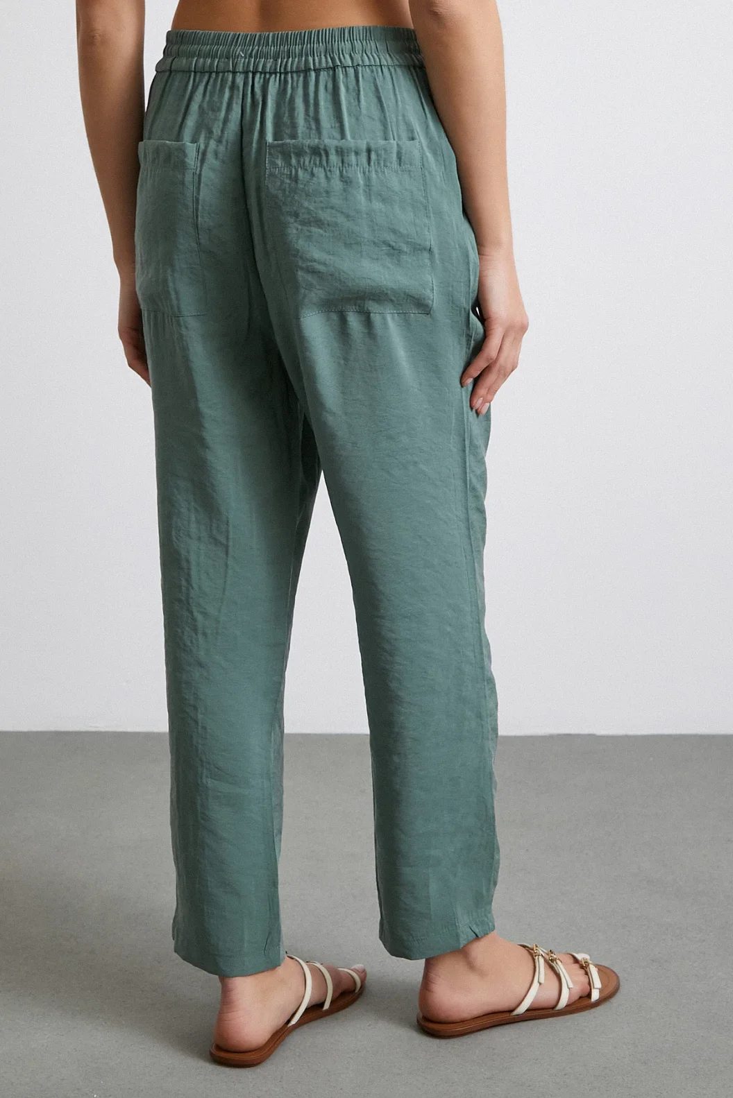 Elastischer Taillenbund, Gesäßtaschen, Bequeme Hose Khaki