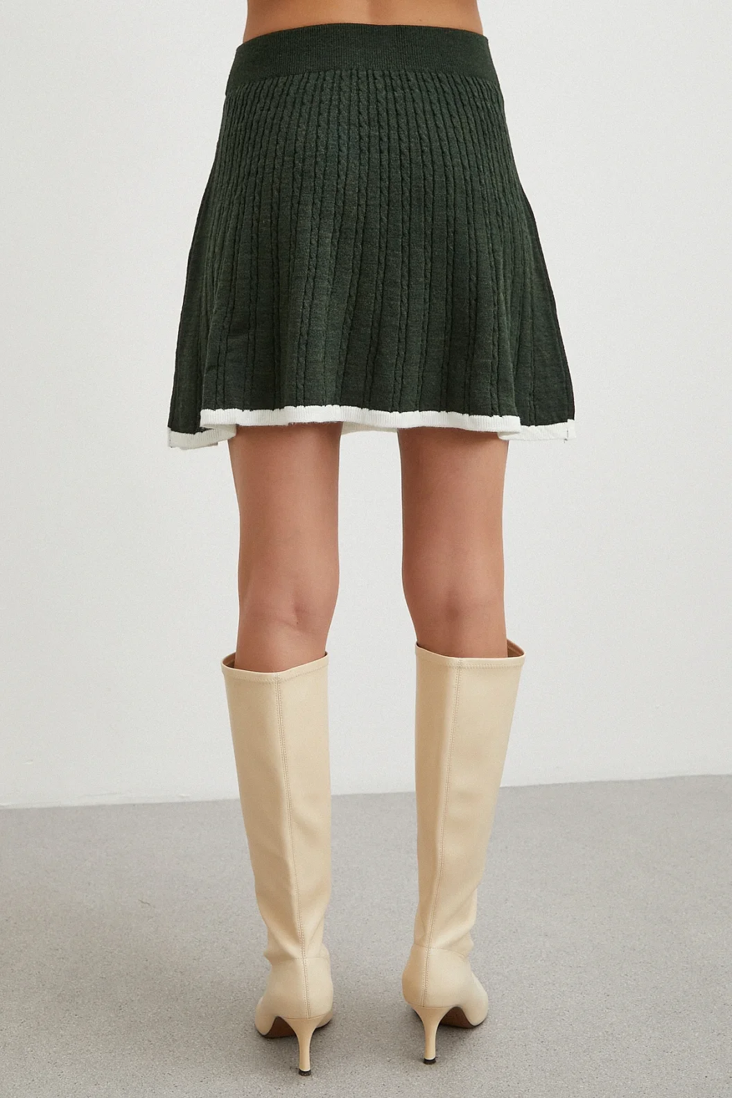 Polo Yaka Etekli Takım Haki