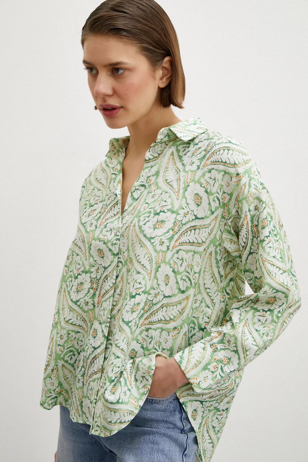 قميص بنقشة مودال أخضر