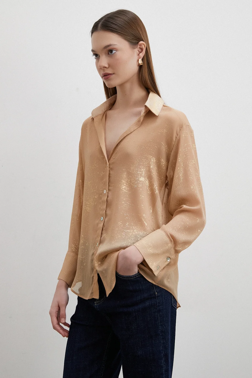 Sequined V-Neck Shirt Gold