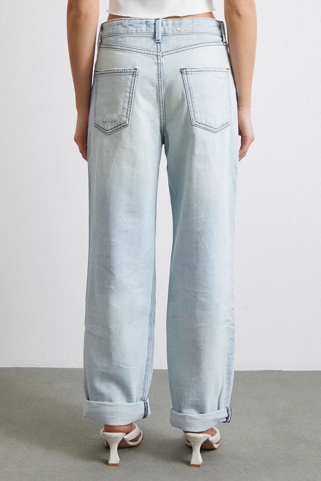 High Waist Frayed Hem Ripped Detail Jeans Ice Blue