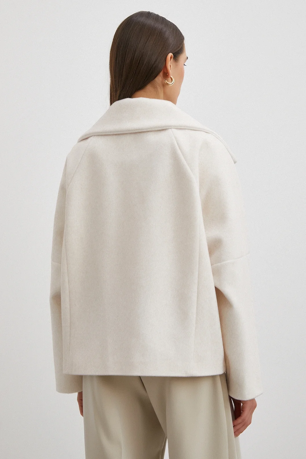 Reglan Tay Flok Mont Krem