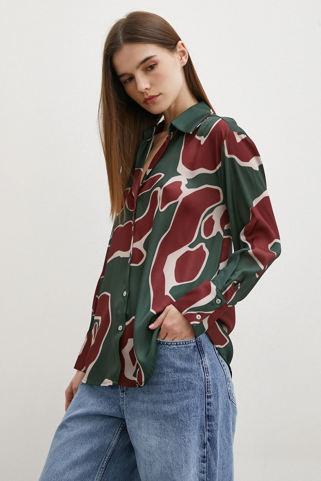 قميص حرير زهري مطبوع