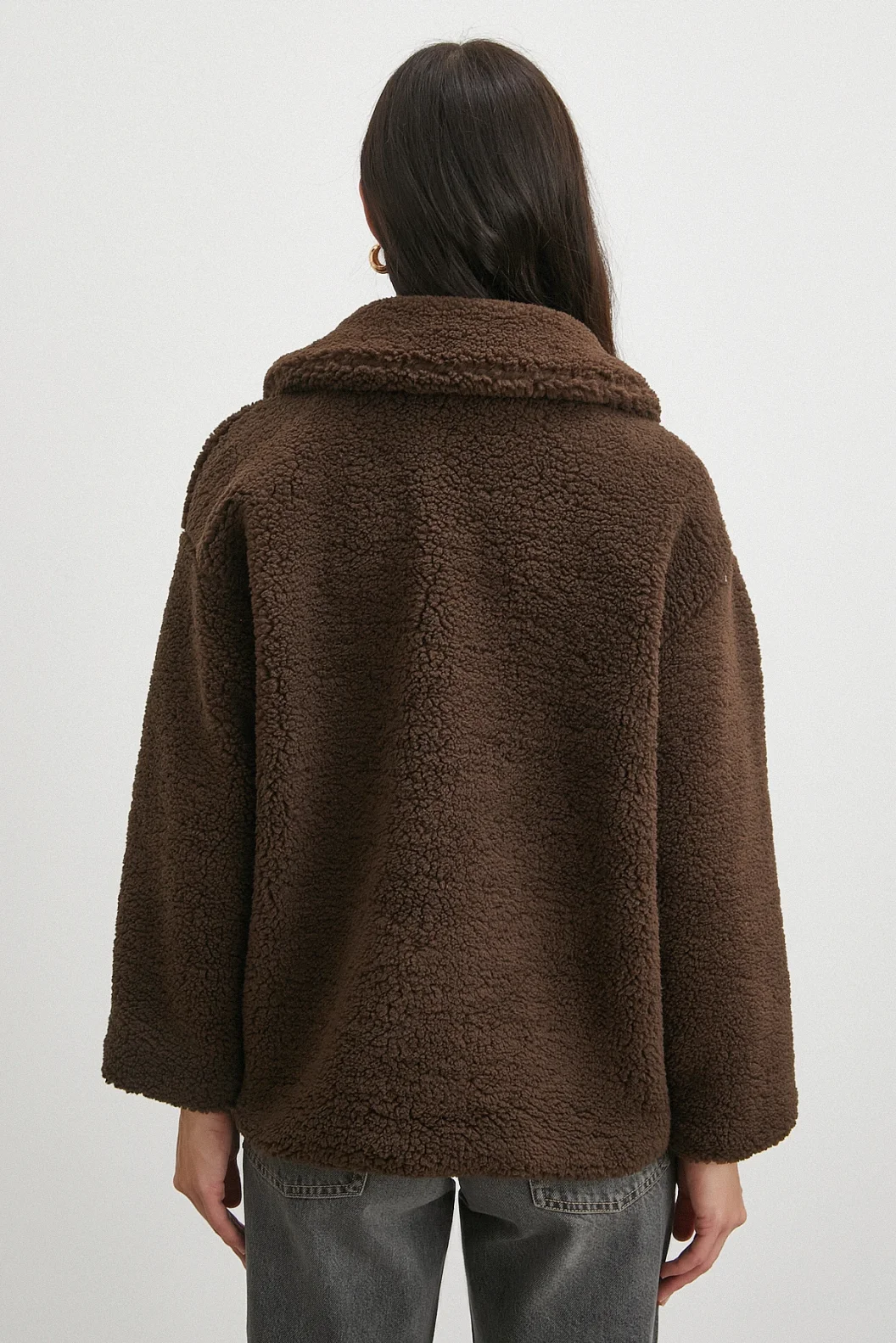 Yaka Detaylı Peluş Mont Kahve