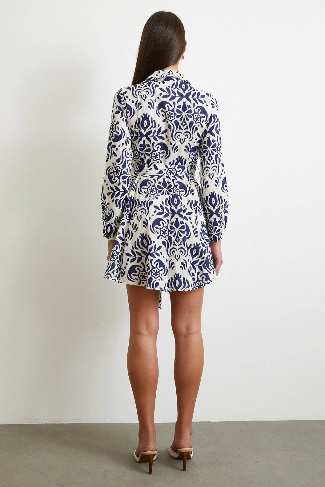 فستان مطبوع بنقشات قوقل أزرق