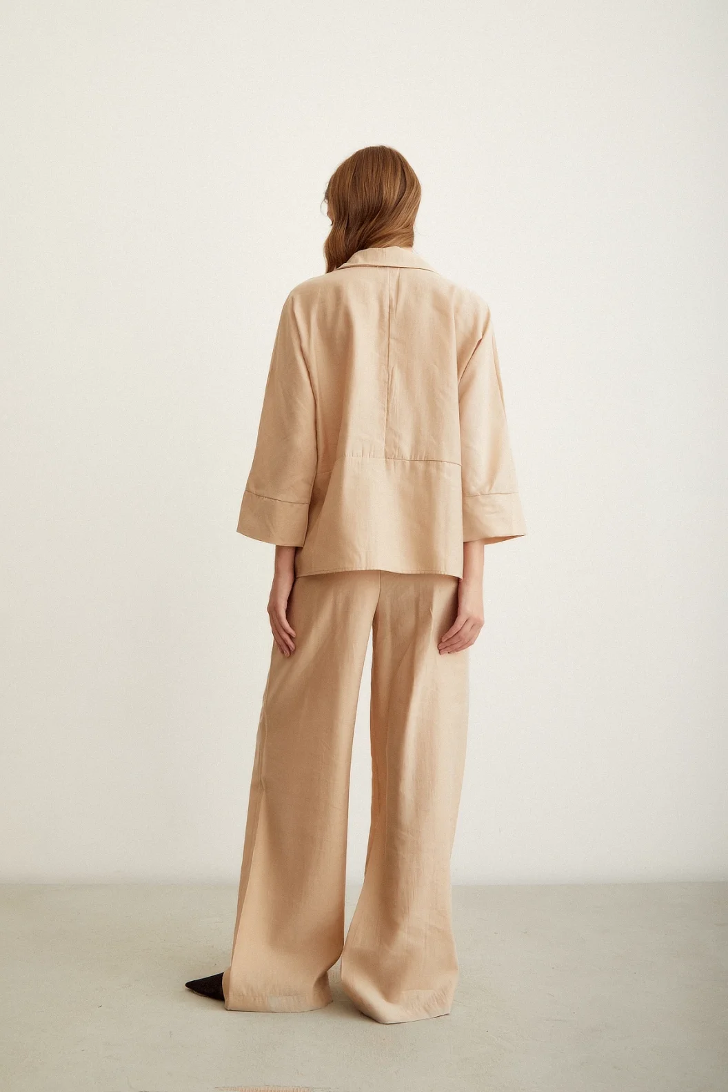 Bat Sleeve Linen Shirt Beige