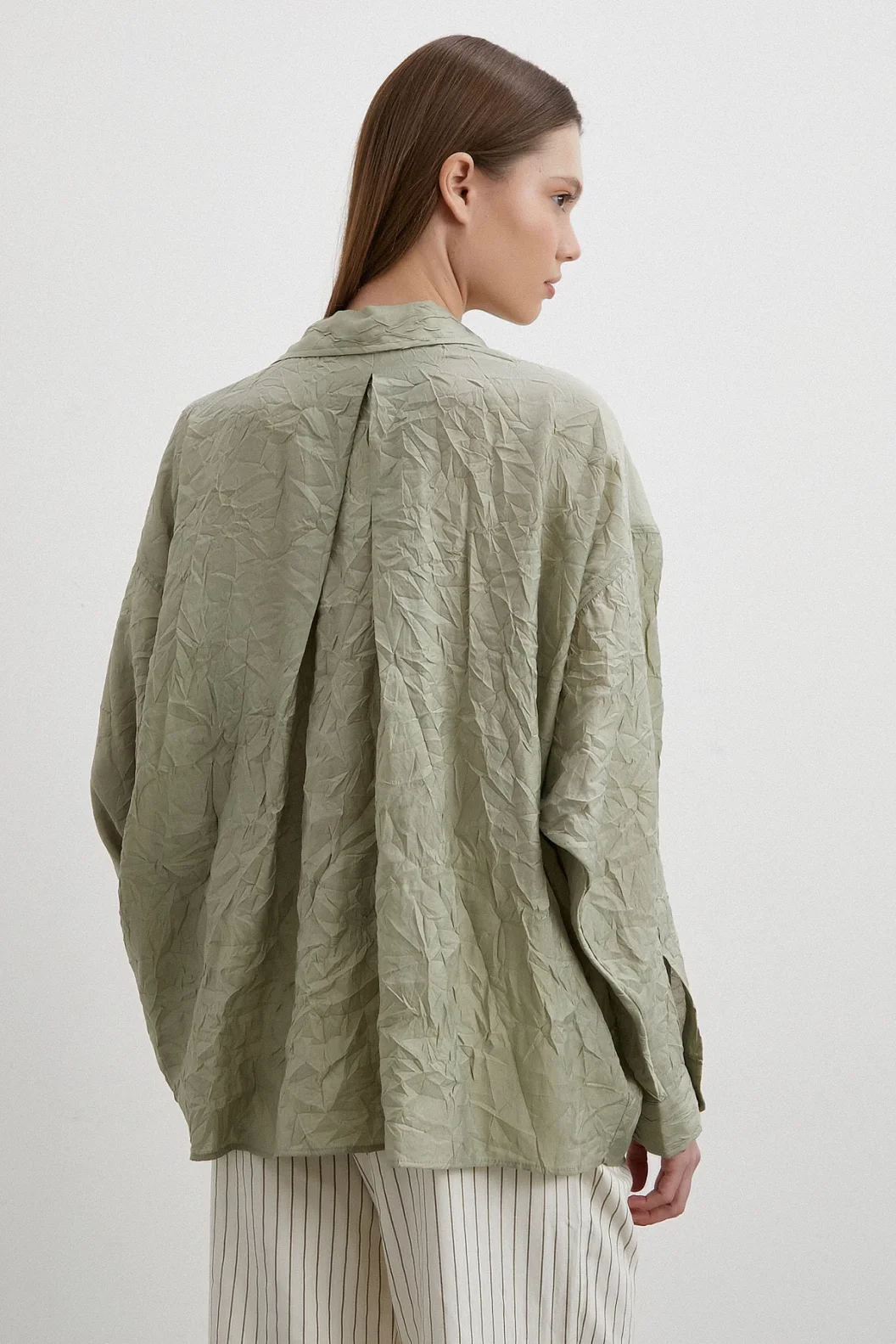 Oversize Crinkled Shirt Khaki